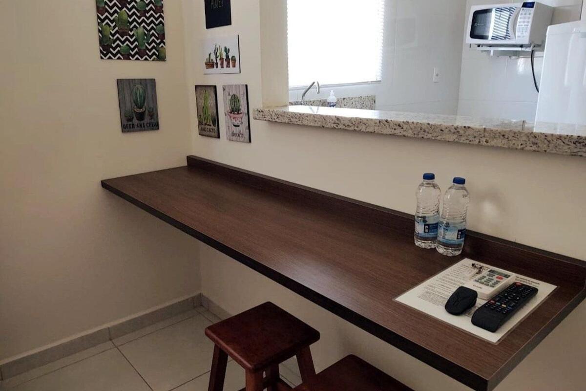 Aptos Moderno e Pratico próximo ao Teatro Paulo Moura