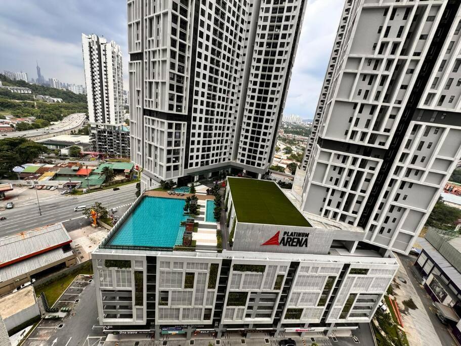 MidValley Sunway 3B2B 6Pax Free 2 CarparkCitizen 2