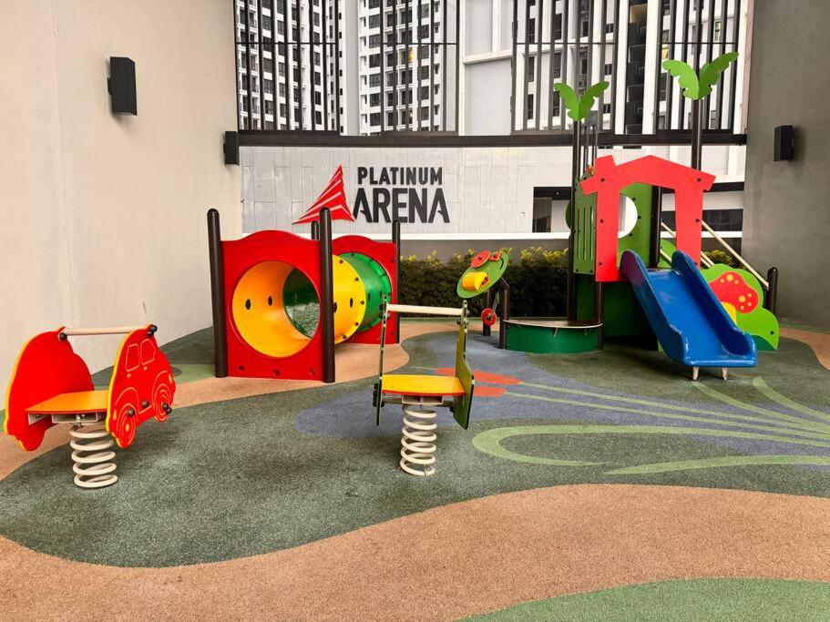 MidValley Sunway 3B2B 6Pax Free 2 CarparkCitizen 2
