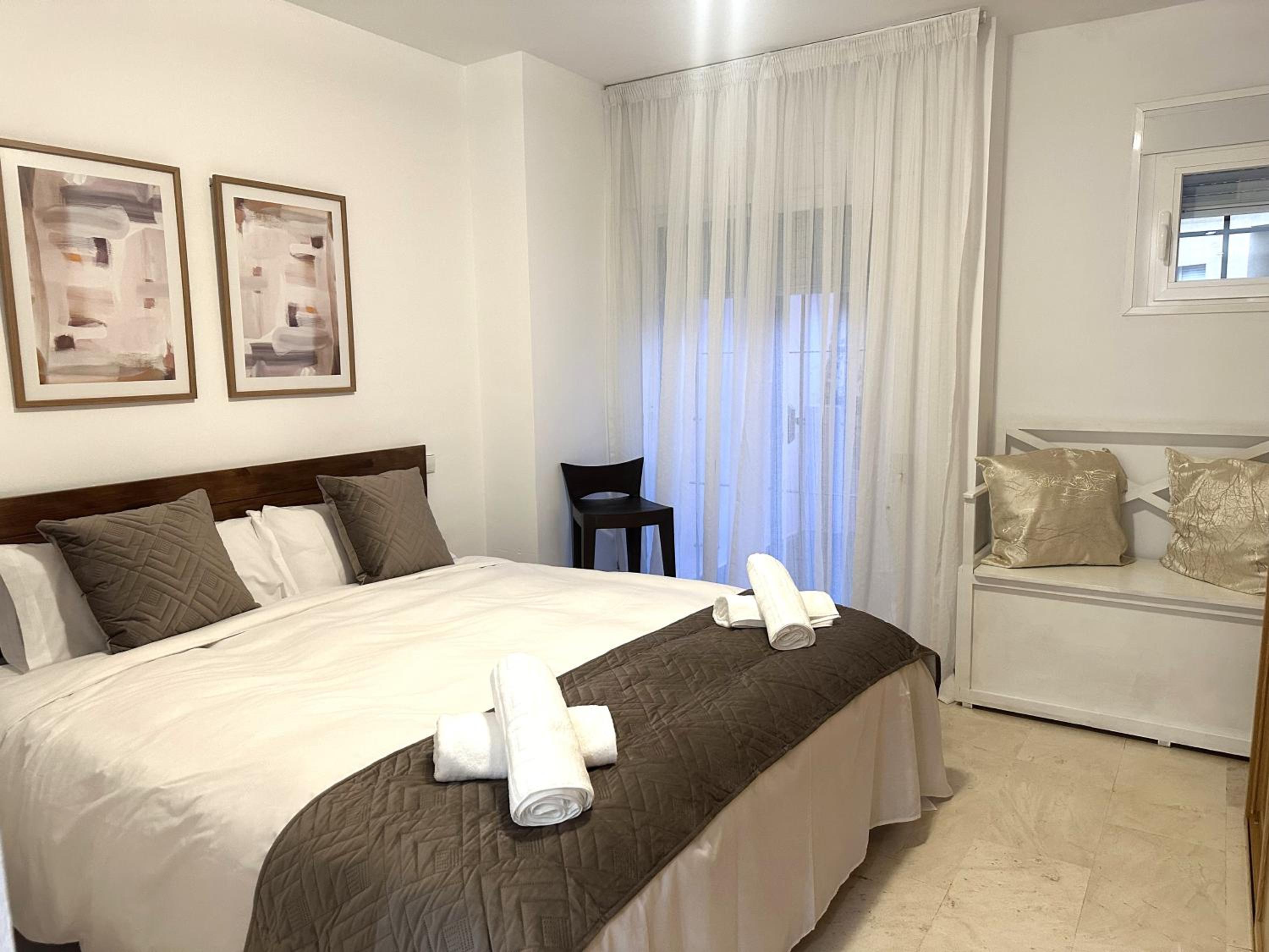 Apartamento en Marbella Guadalmina primera linea de campo de golf Los Cartujanos