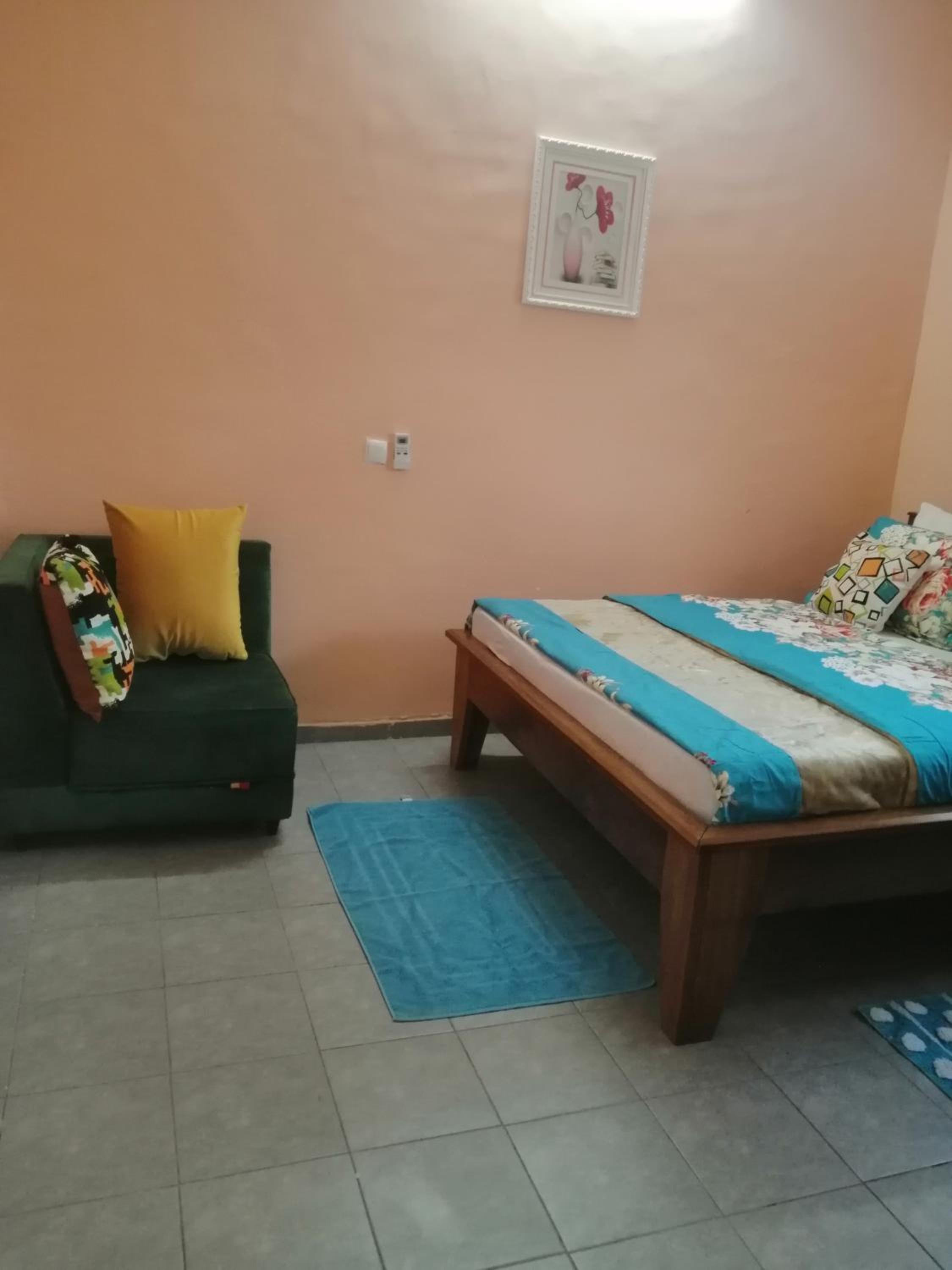 Bel appartement meublé en centre-ville de Bertoua