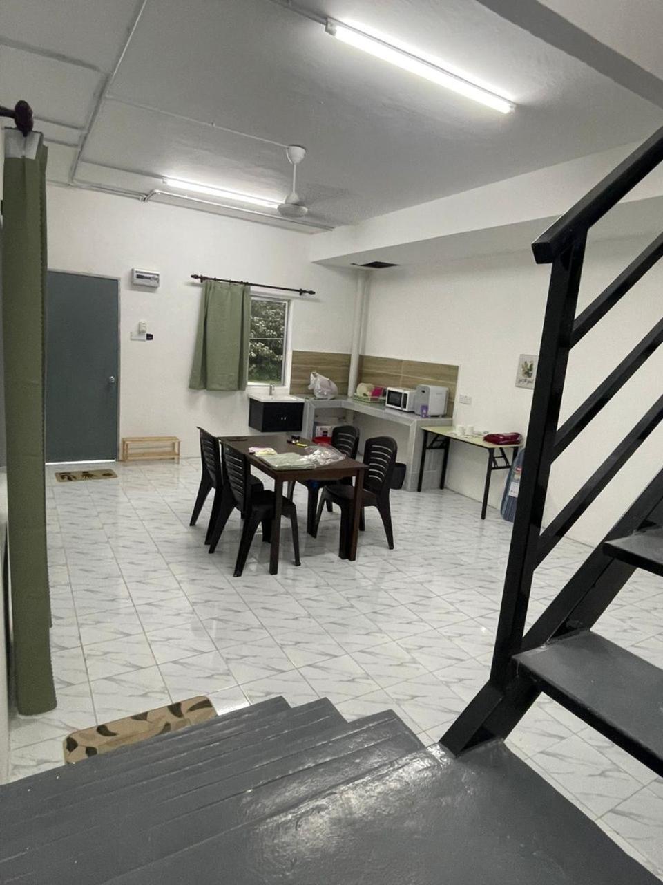 Inderapura Villa Free Parking