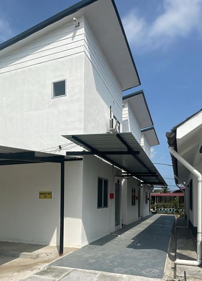 Inderapura Villa Free Parking