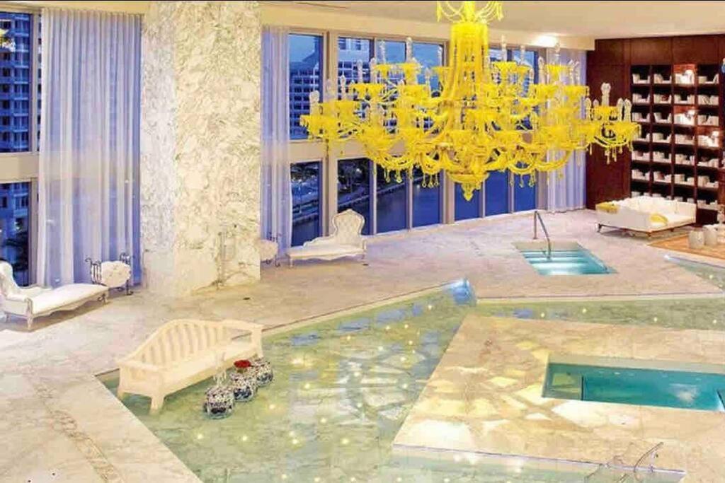 Lovely 1BR W Icon Brickell-FREE SPA