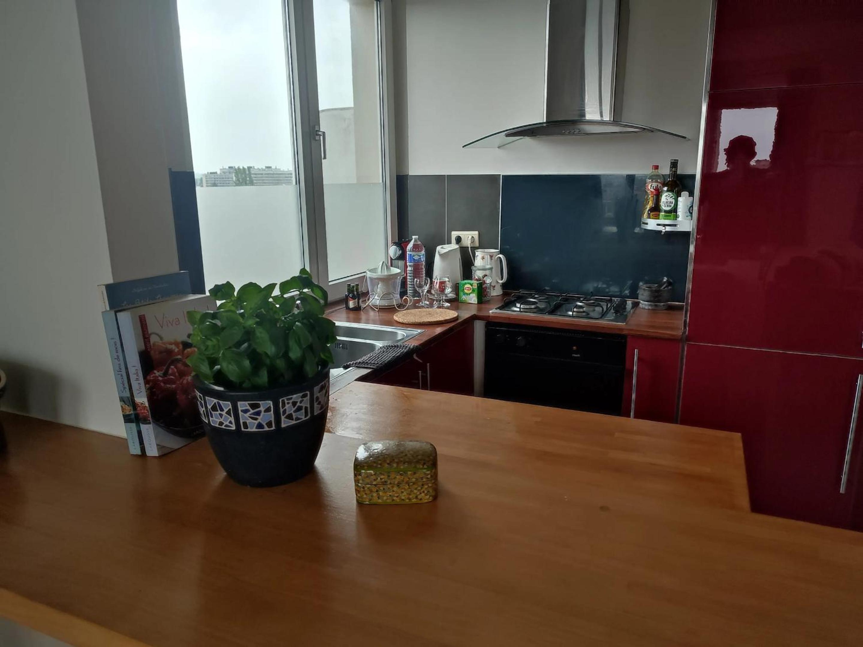 Charming apartment in Etterbeek 70 m² with balcony