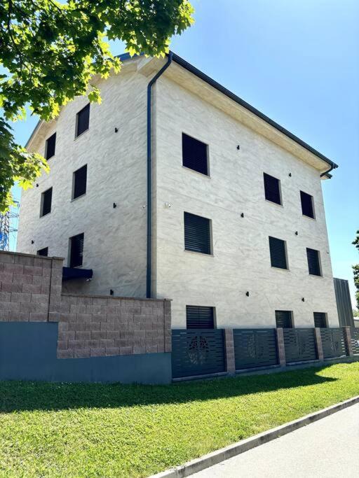 Villa Moste 3-Free parking&pool, EV station view 3