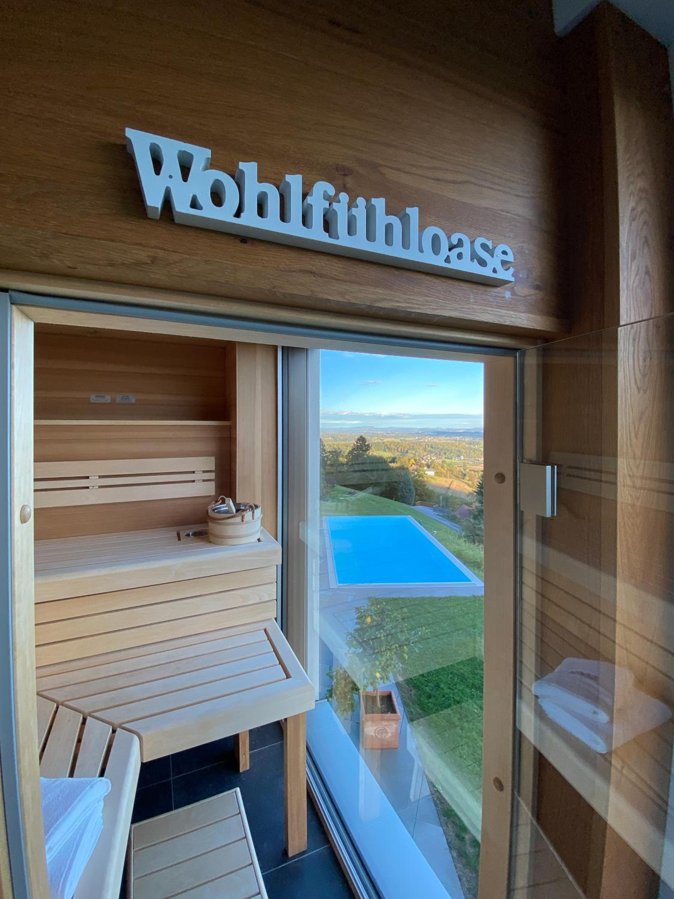 Greim15 --- ganzes Ferienhaus mit Fernsicht, Pool, Wellness