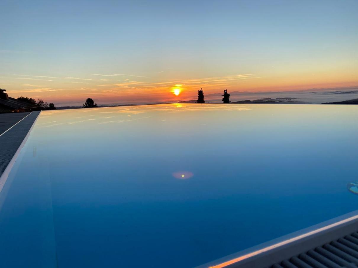 Greim15 --- ganzes Ferienhaus mit Fernsicht, Pool, Wellness