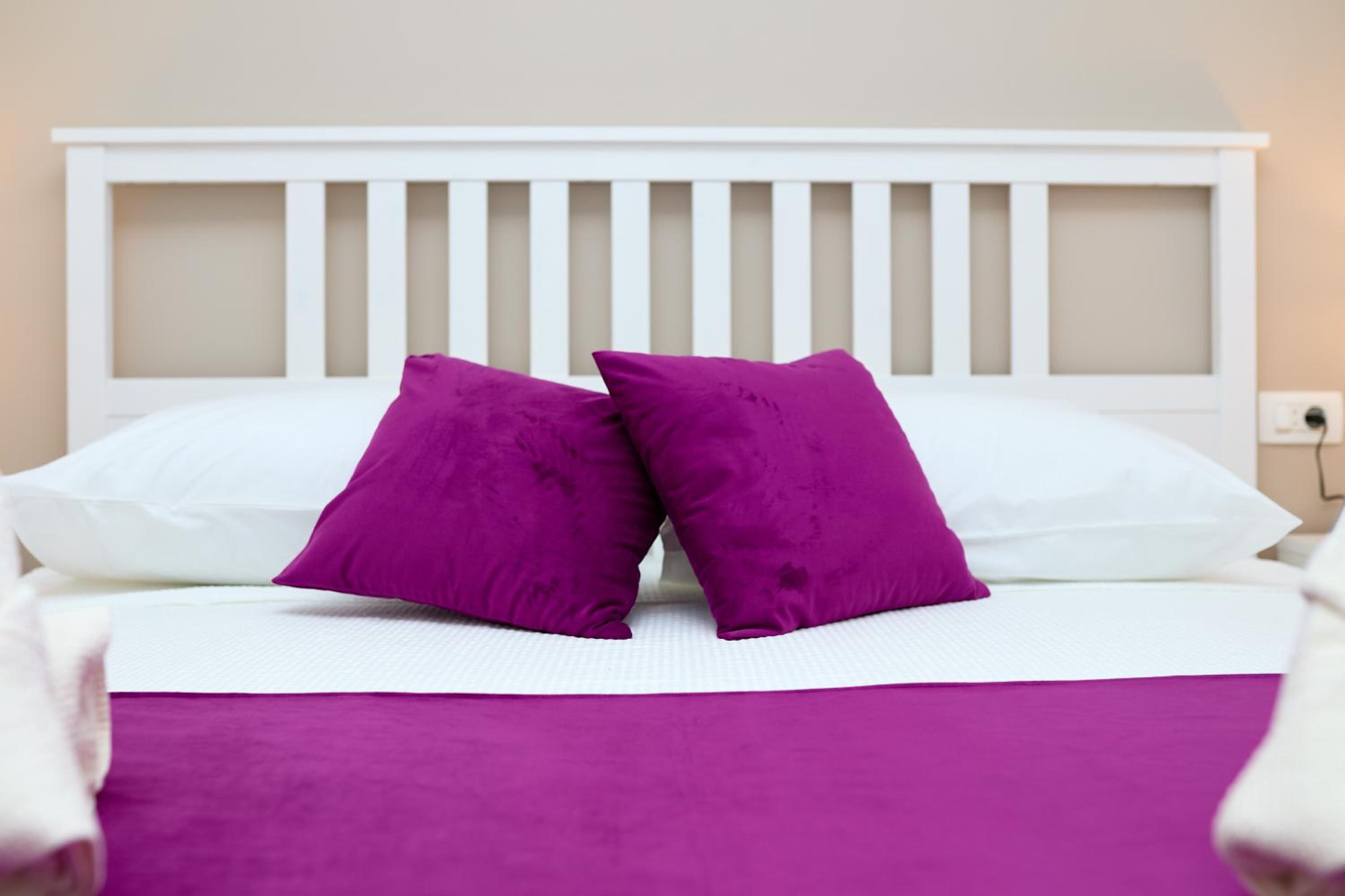 GOLDEN ROSE - walking distance 1 km from old town