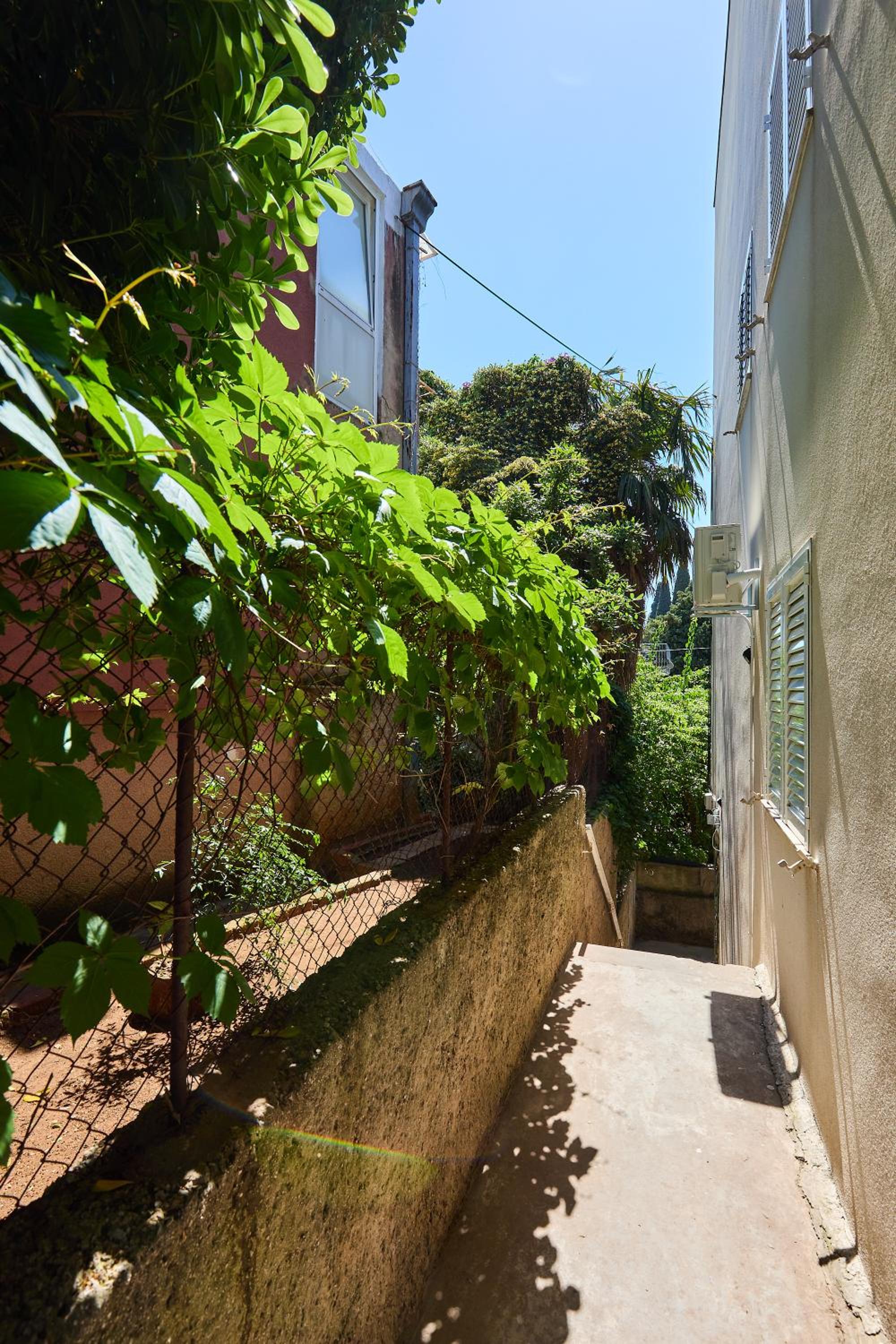 GOLDEN ROSE - walking distance 1 km from old town