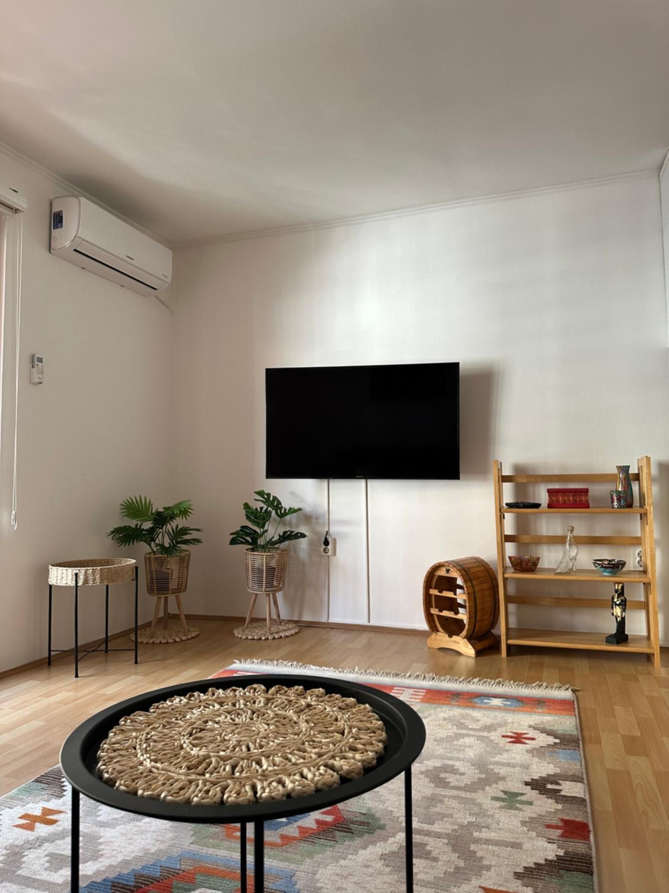 Rusta Apartments