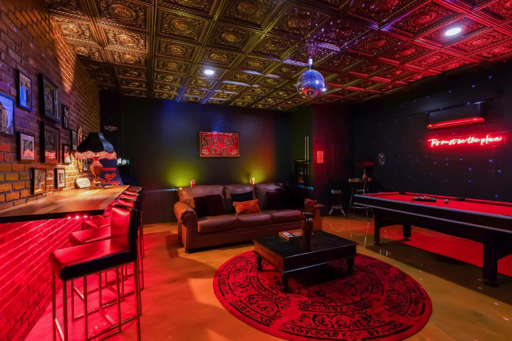 lounge