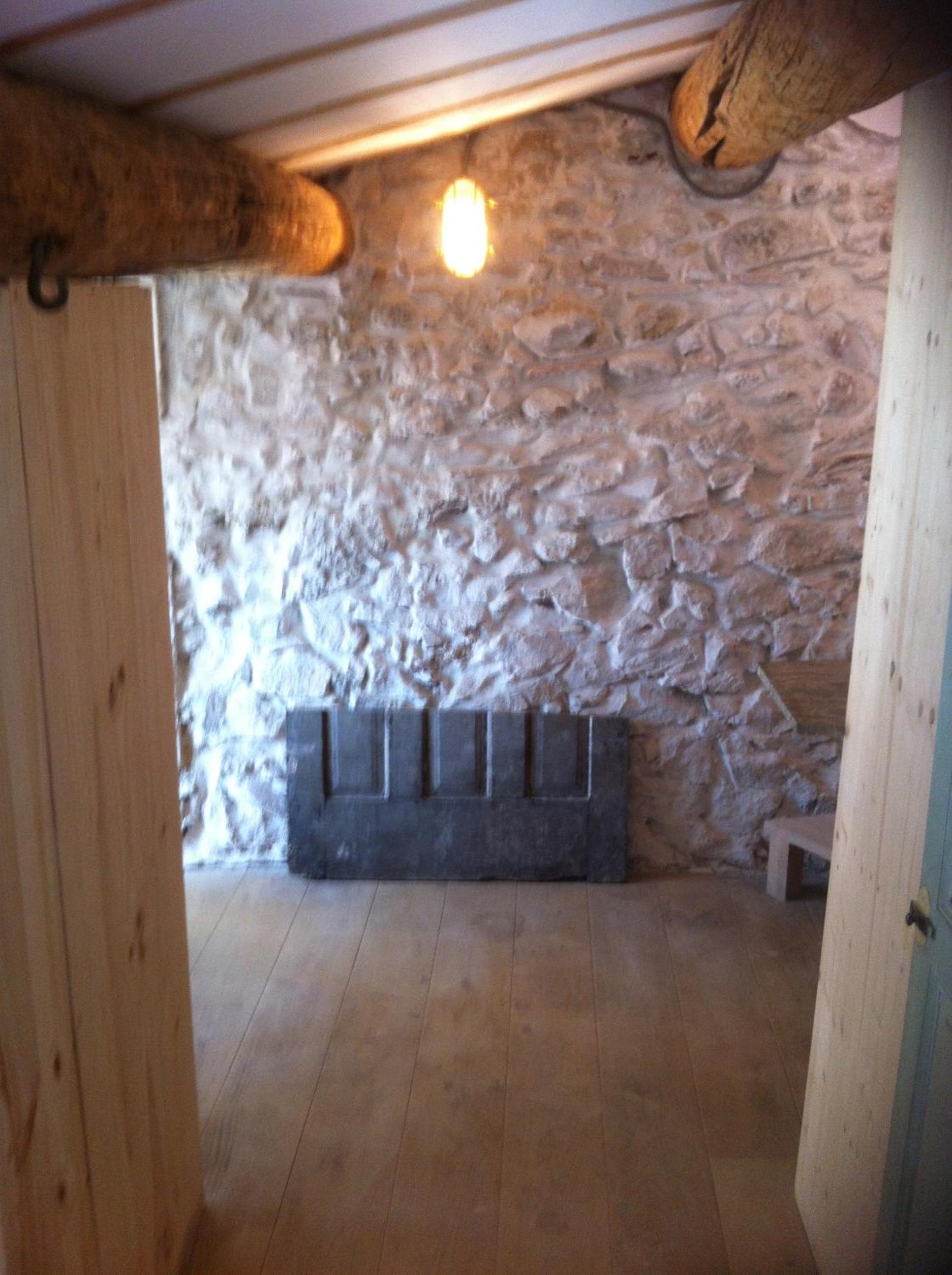 Photo 35