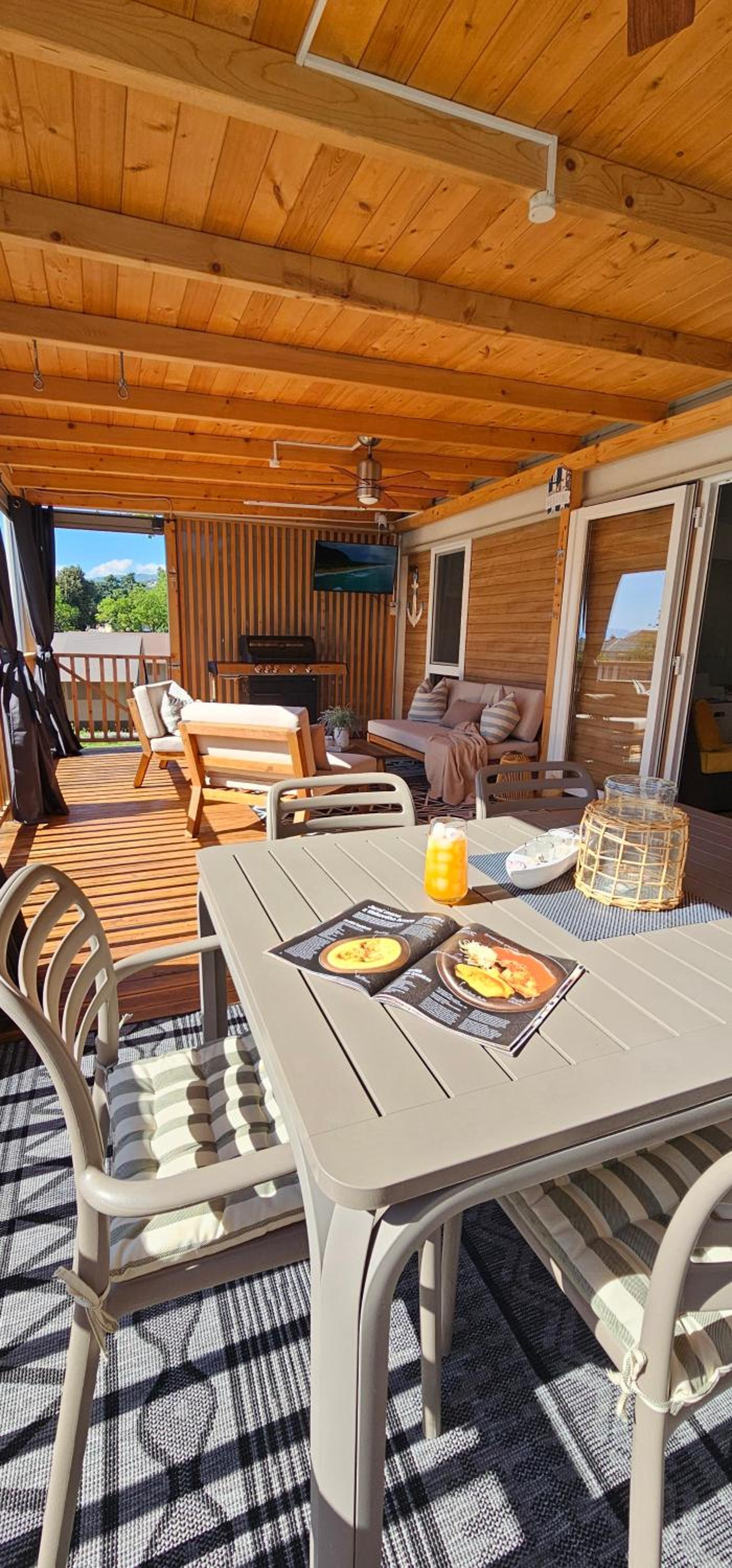 250 mobile home Selce