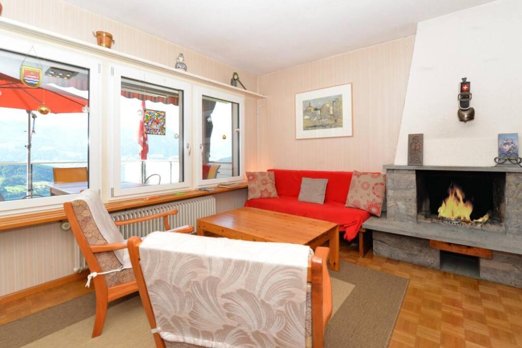 Cozy House above Lake Lucerne in car-free Vitznau Mittlerschwanden at Mount Rigi railway