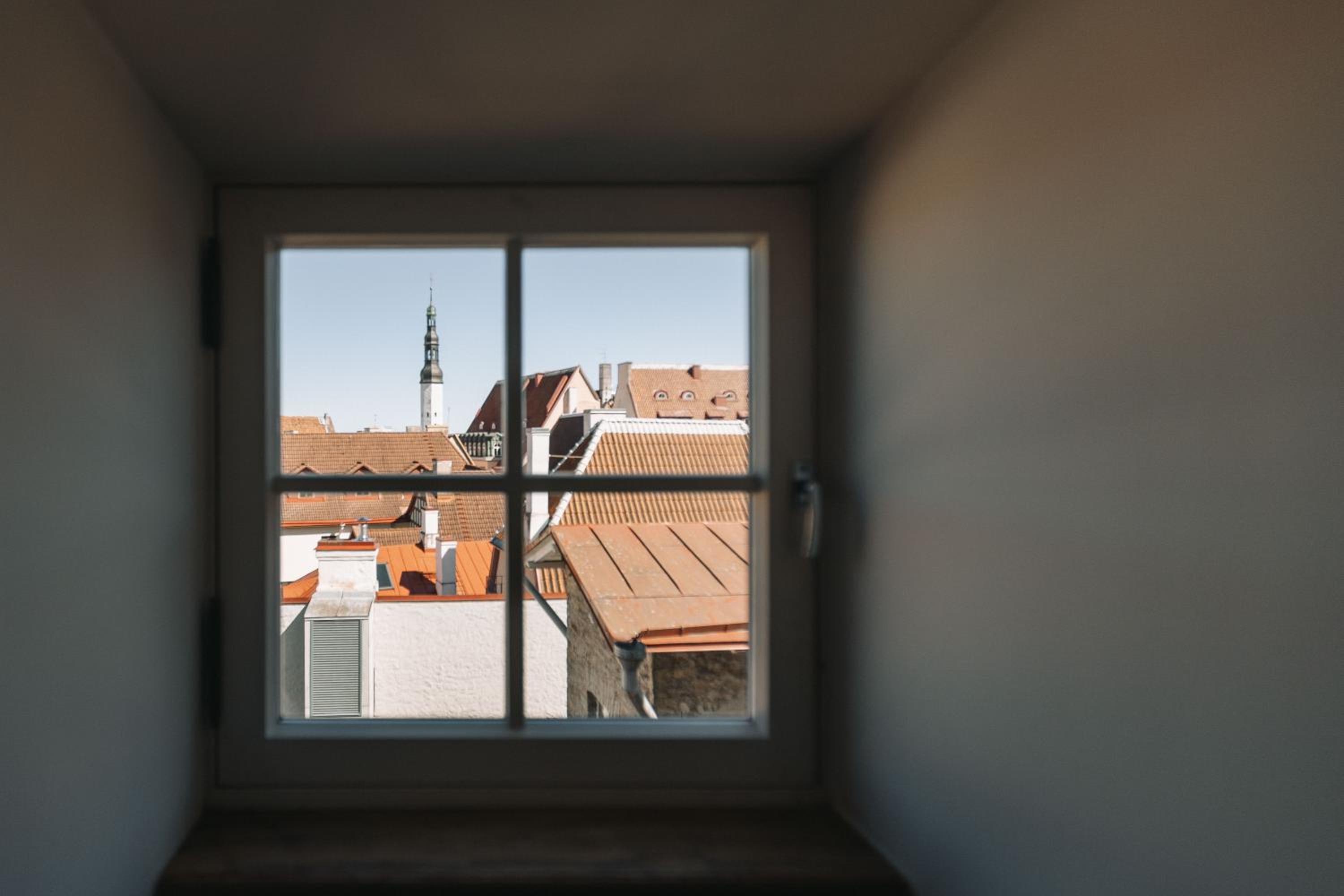 DICTUMFACTUM Sky Apartment