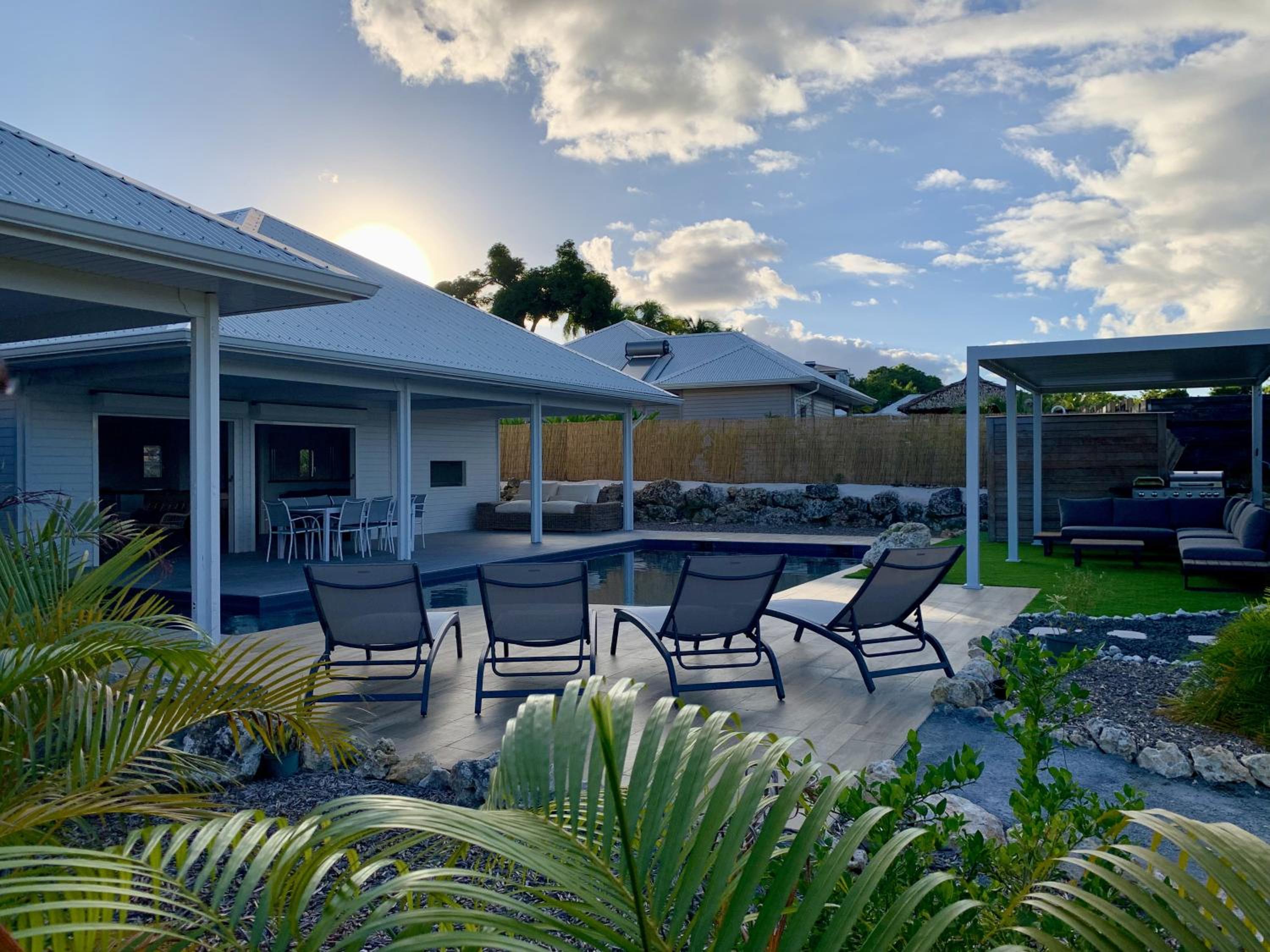 Nakolodge - 4 chambres - balneo - jardin et piscine privatifs view 2
