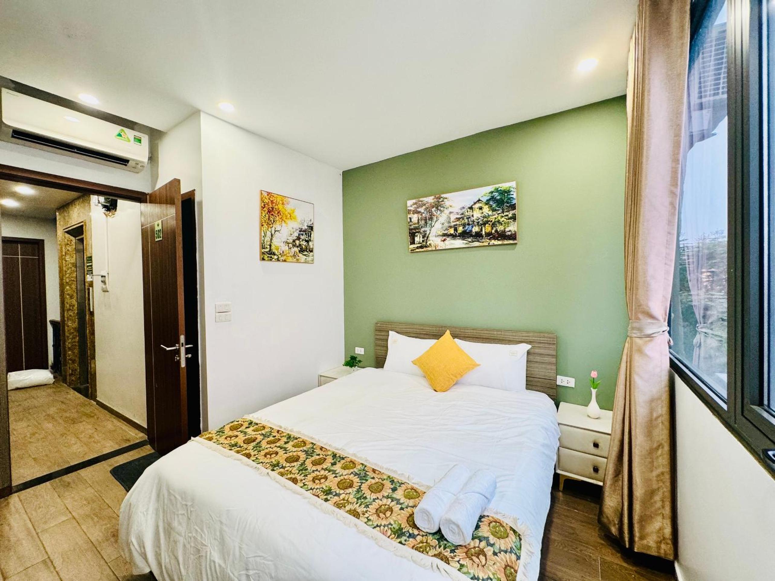 Cancel - Đường Thành - Sunny home - Ancient Street view - Hoan Kiem lake