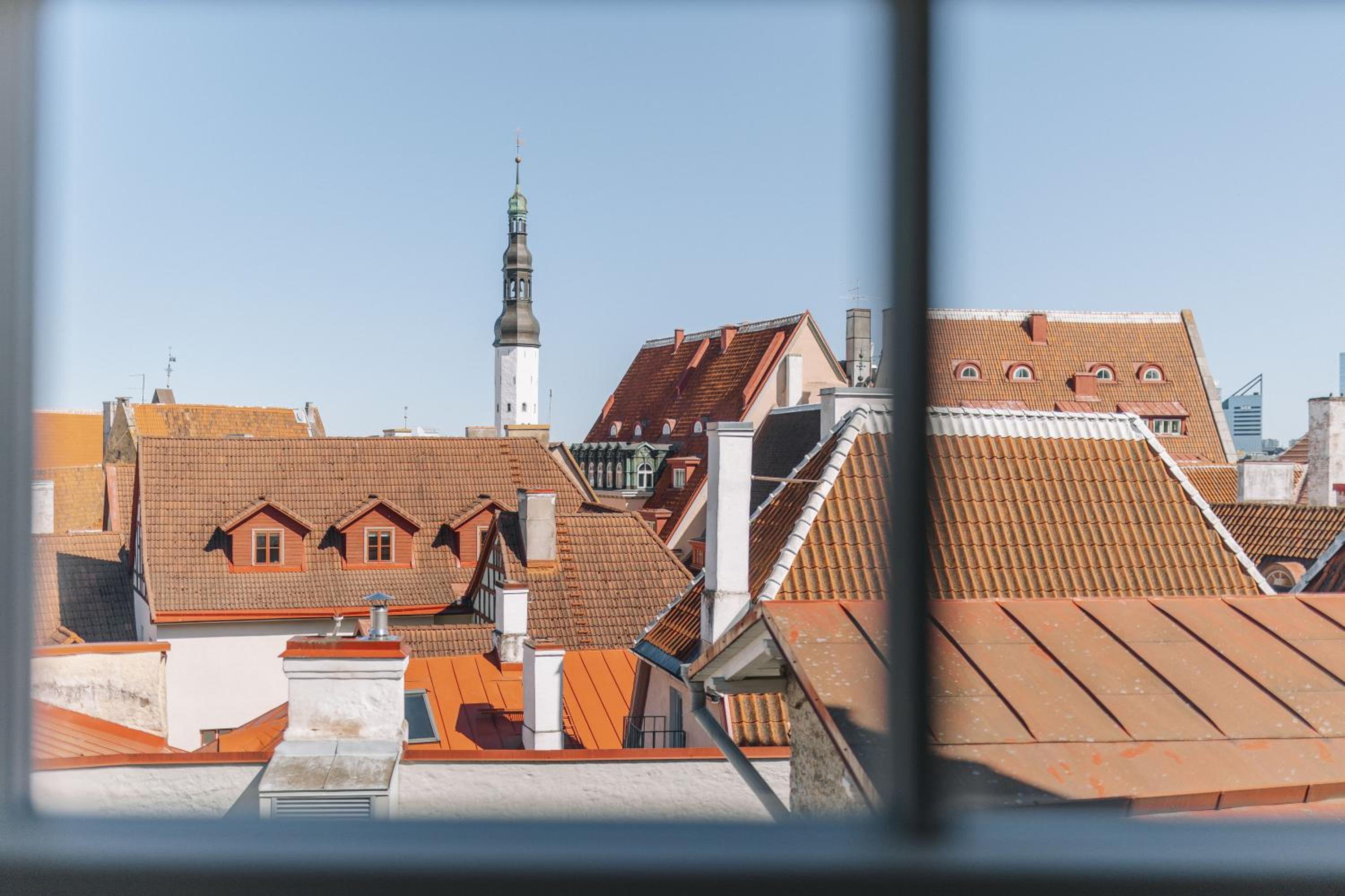 DICTUMFACTUM Sky Apartment