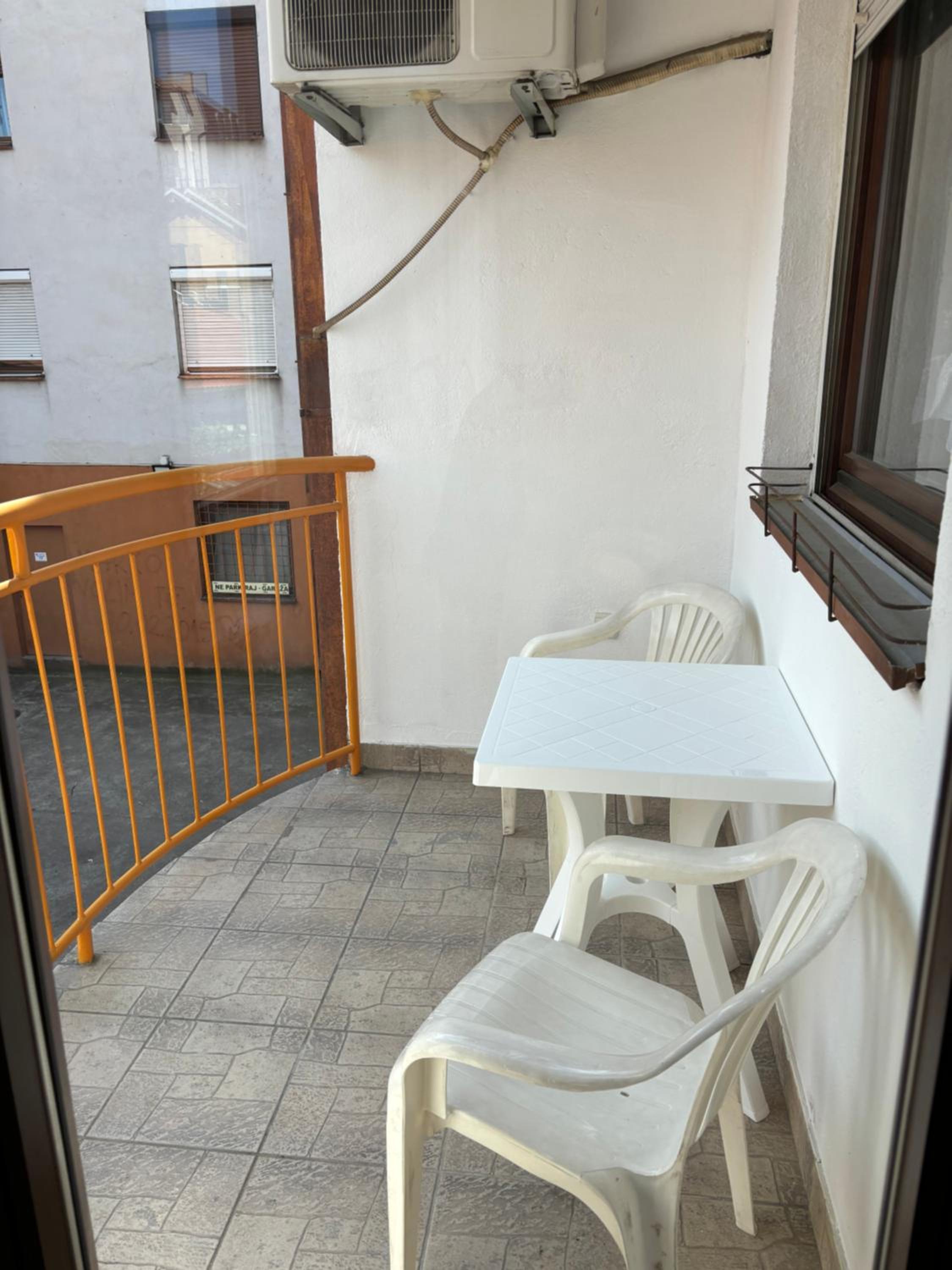 Apartman LENKA