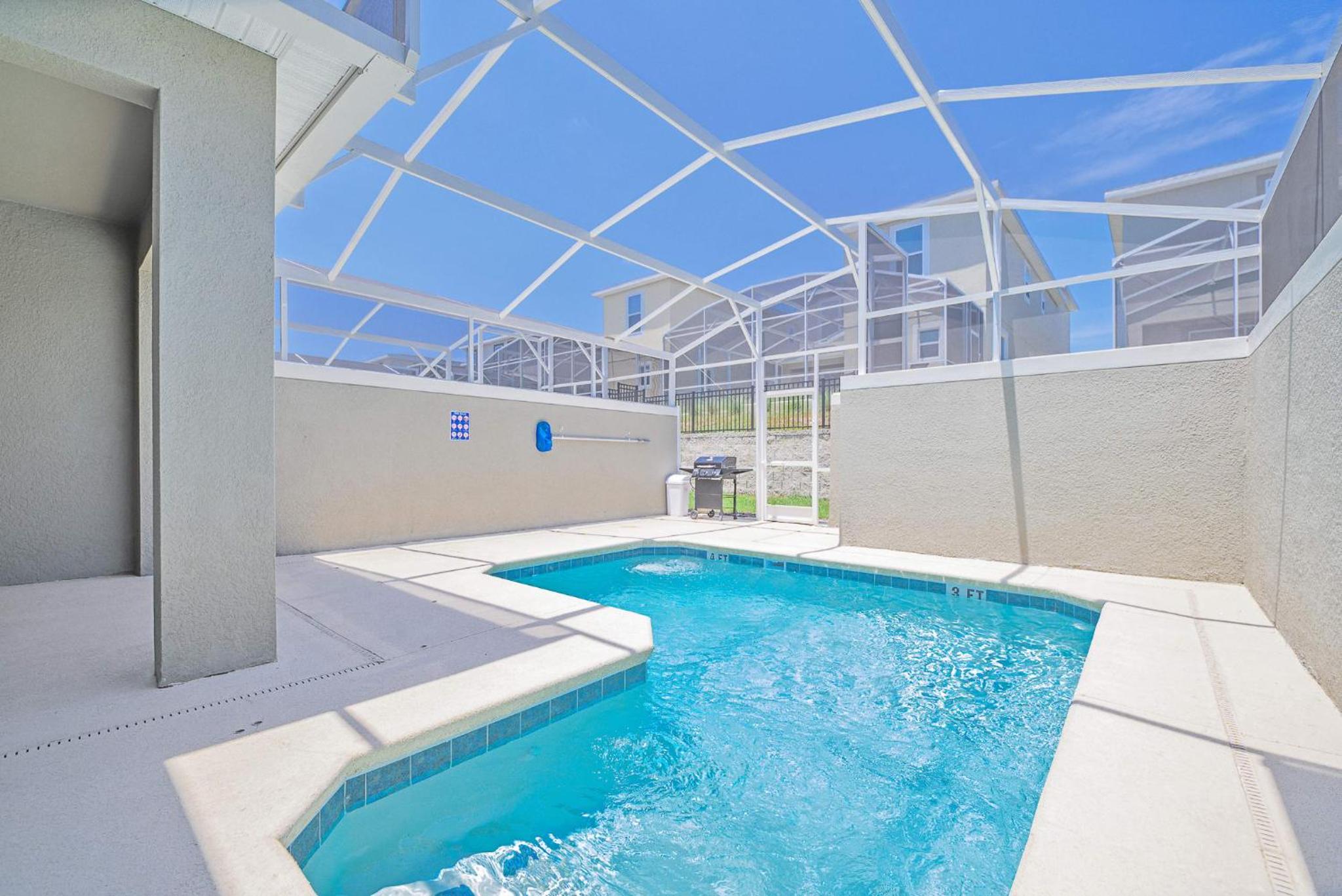 Upstay - ChampionsGate Home w Private Pool & BBQ view 4