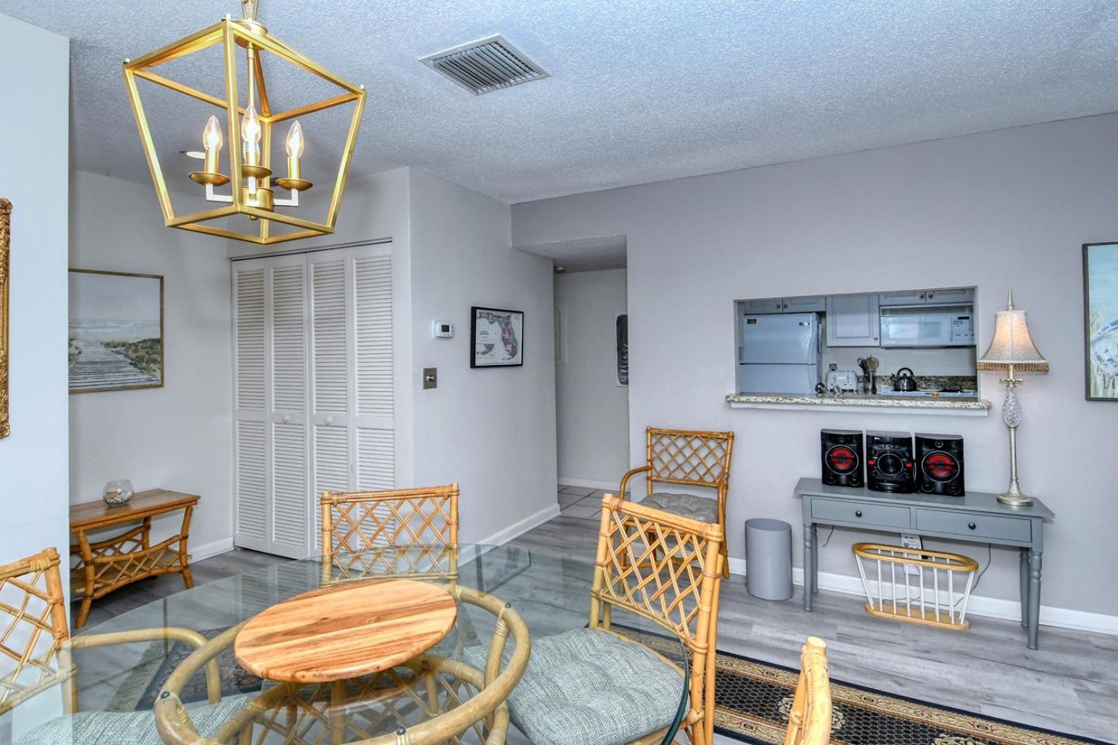 6061 EPW Steps from the Intracoastal Waterway view 2