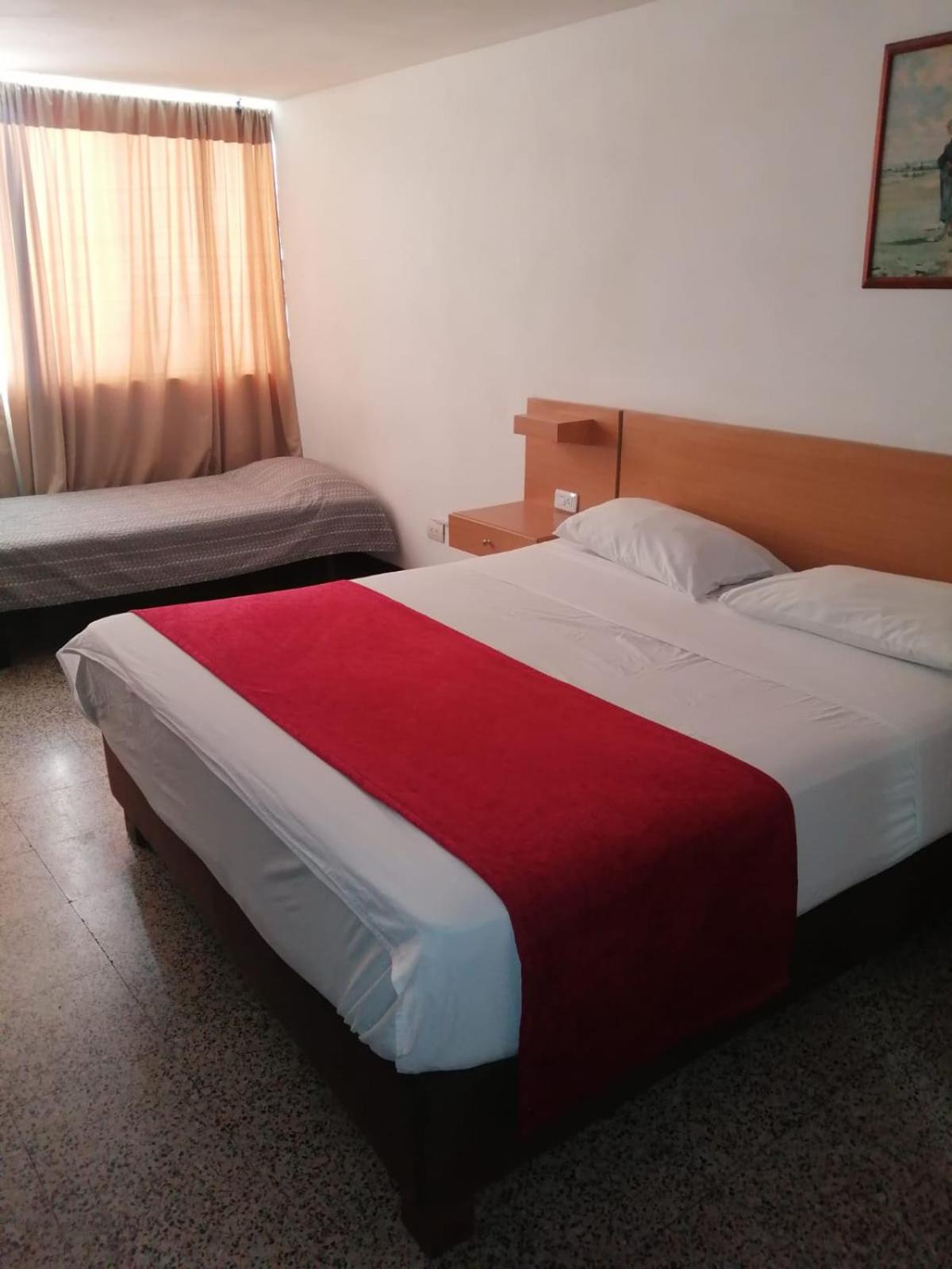 HOTEL del OESTE B&B