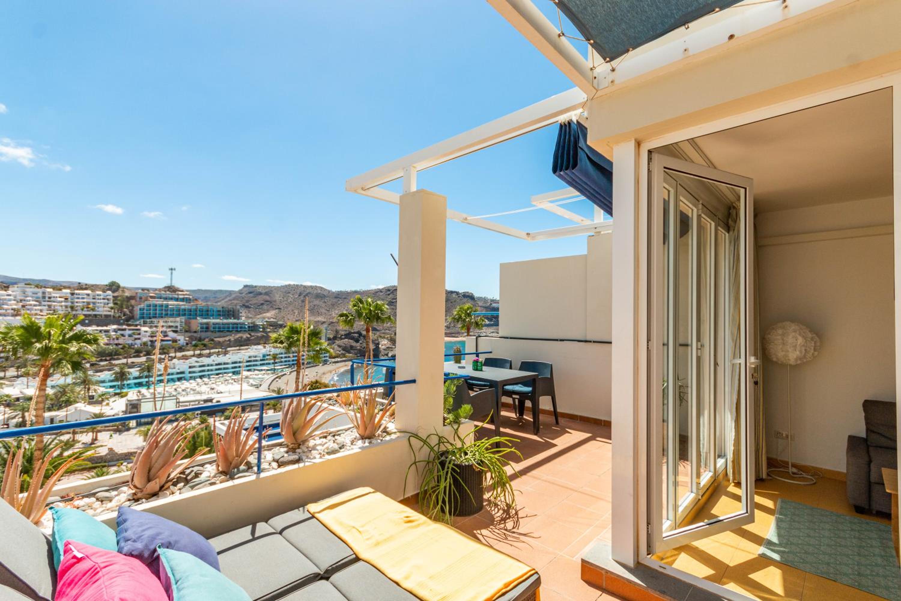 Mira Sunshine Suite