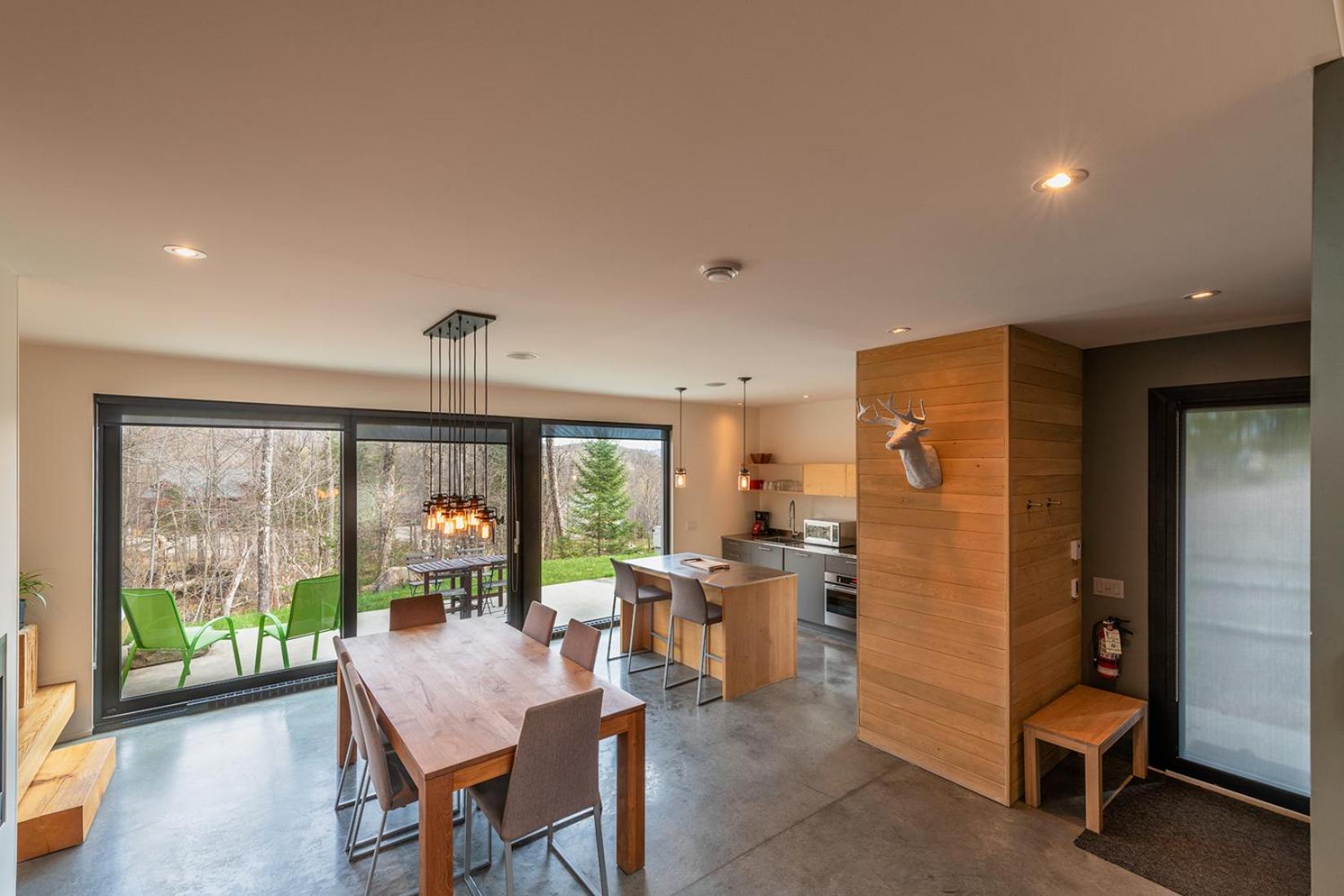 Cote Nord Tremblant Spahaus 15