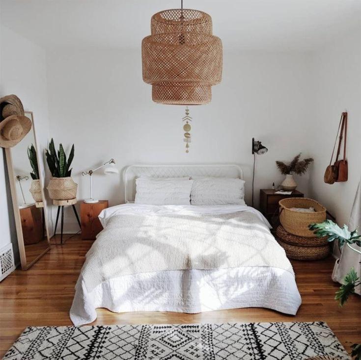 Modern Retro Overlooking CityCenter Room