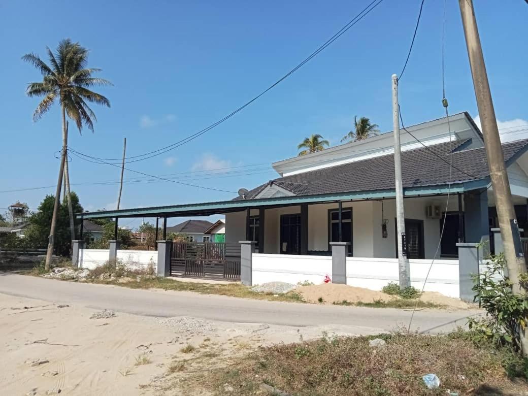 Homestay Adinyo Geting photo 1