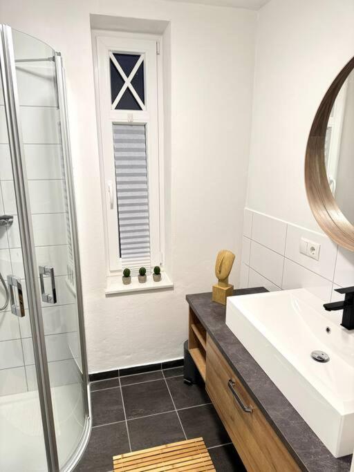 2,5 Zimmer Ferienwohnung Fehmarn mit eigenem Parkplatz