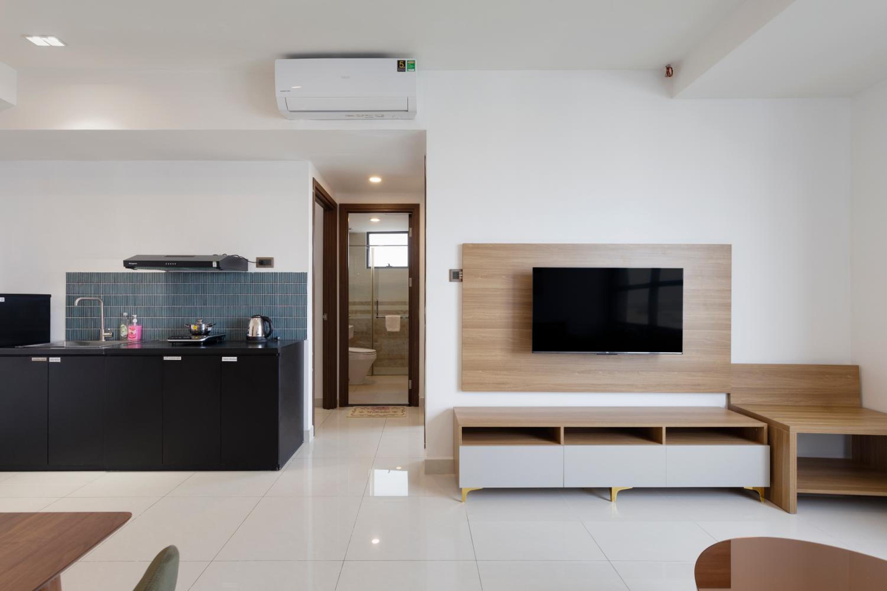 NU Saigon Apartment Service - center District 4