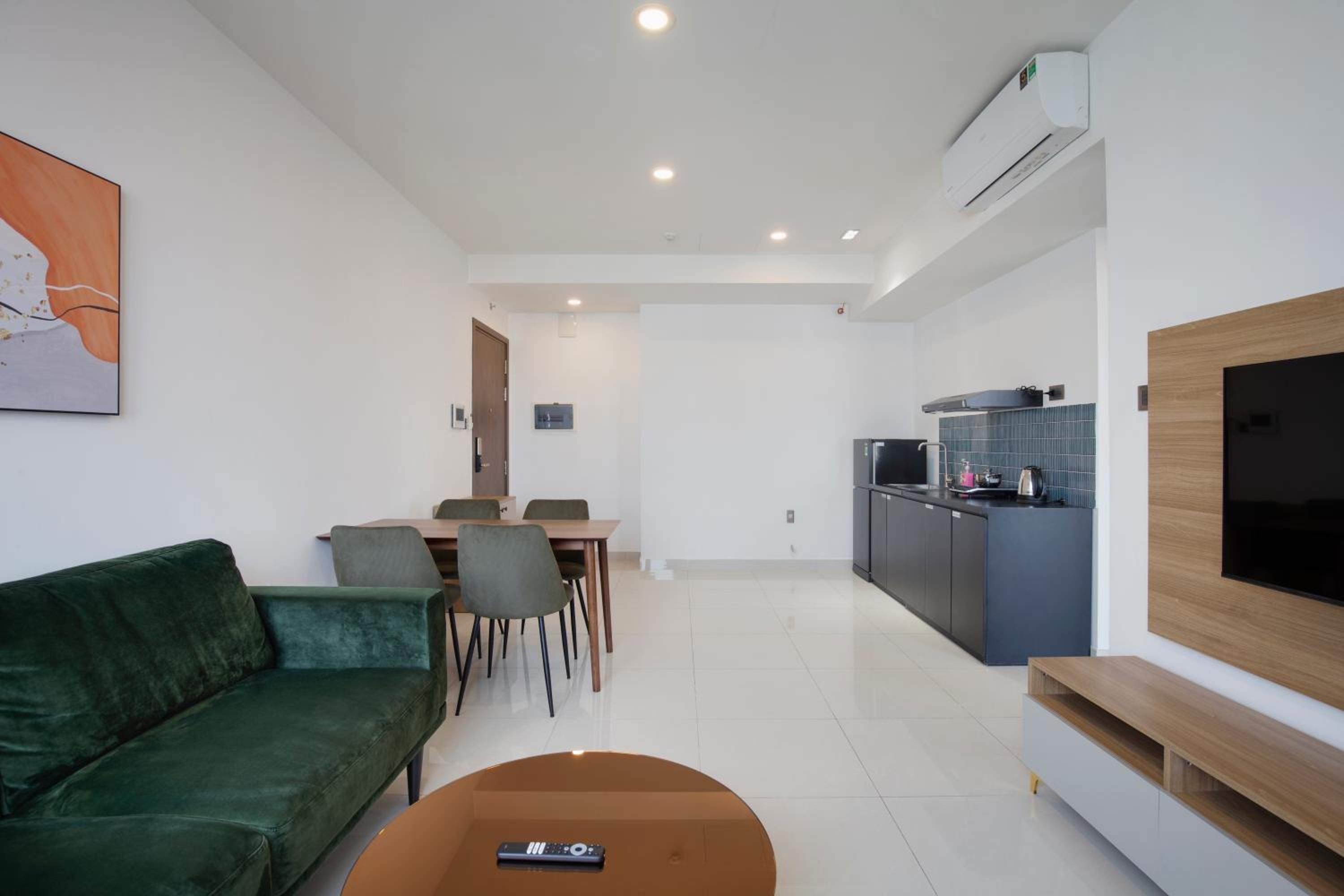 NU Saigon Apartment Service - center District 4