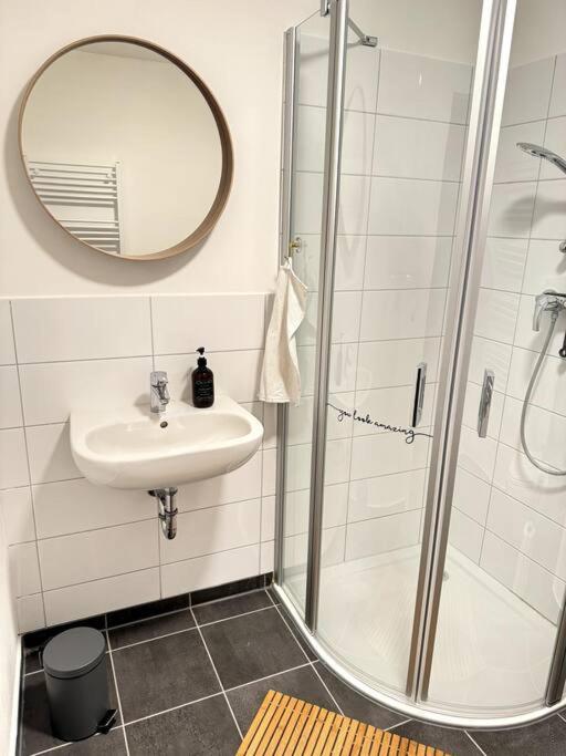 2,5 Zimmer Ferienwohnung Fehmarn mit eigenem Parkplatz