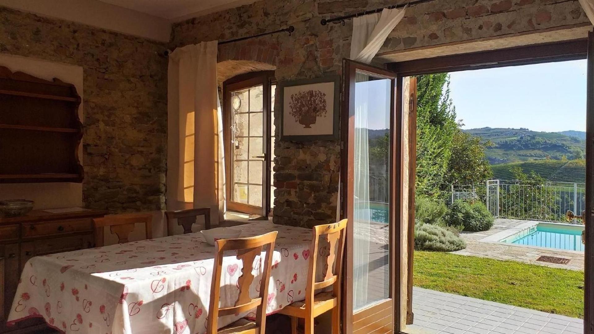Studio für 2 Personen ca 30 qm in Serralunga d'Alba, Piemont Provinz Cuneo photo 3