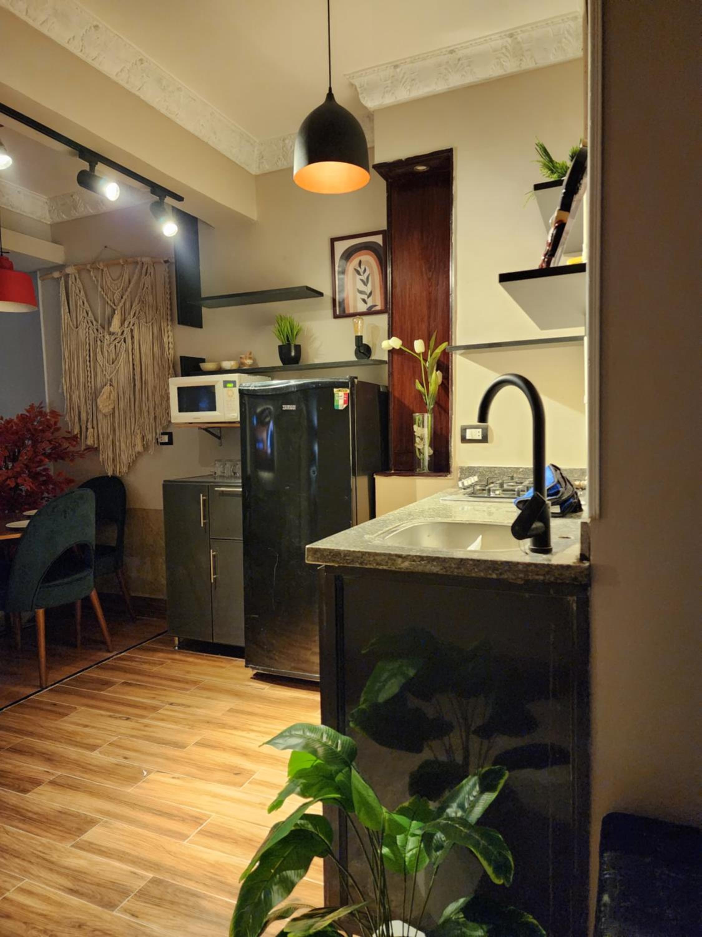 Full modern apartment