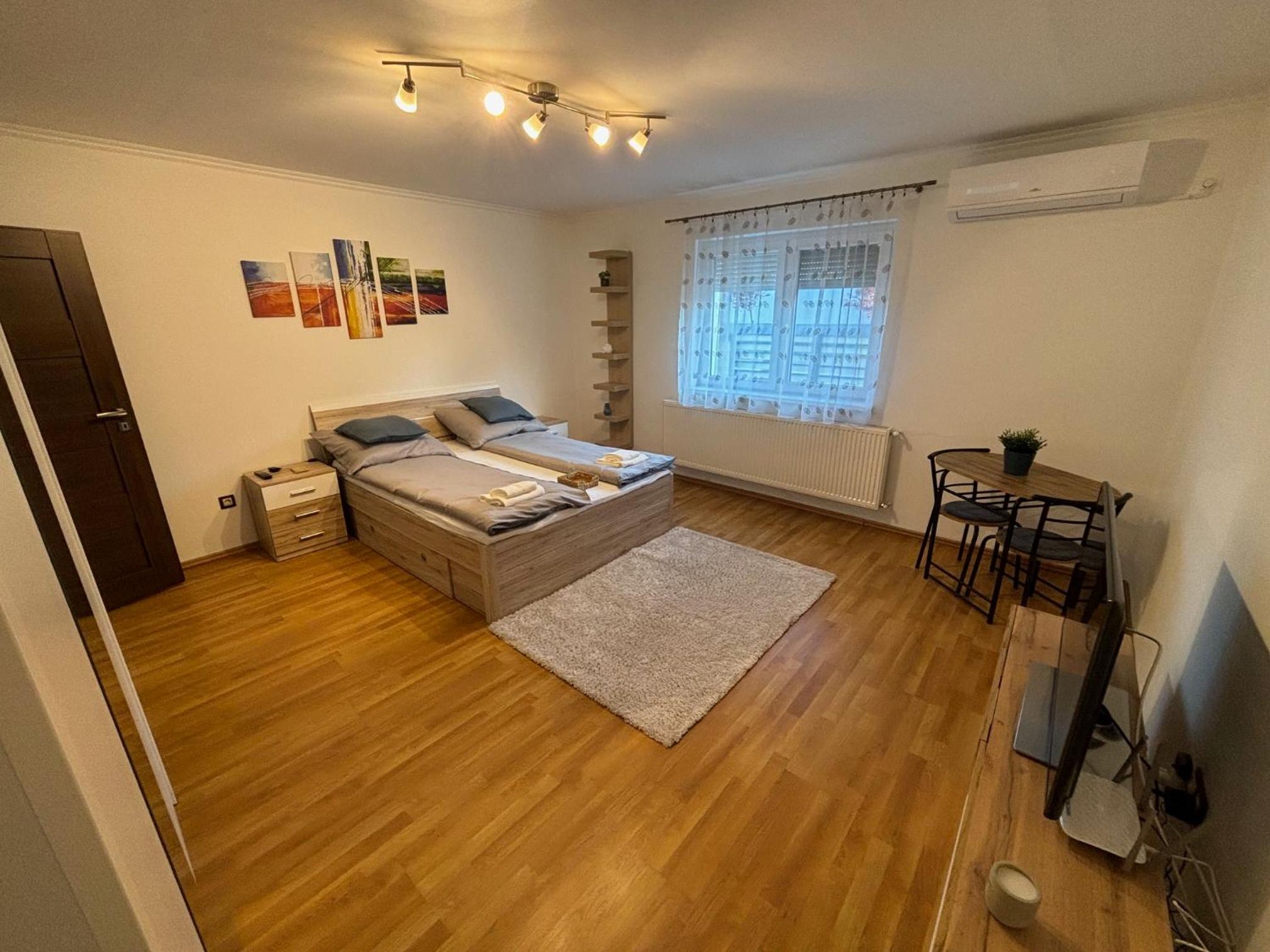 Zafír Apartman