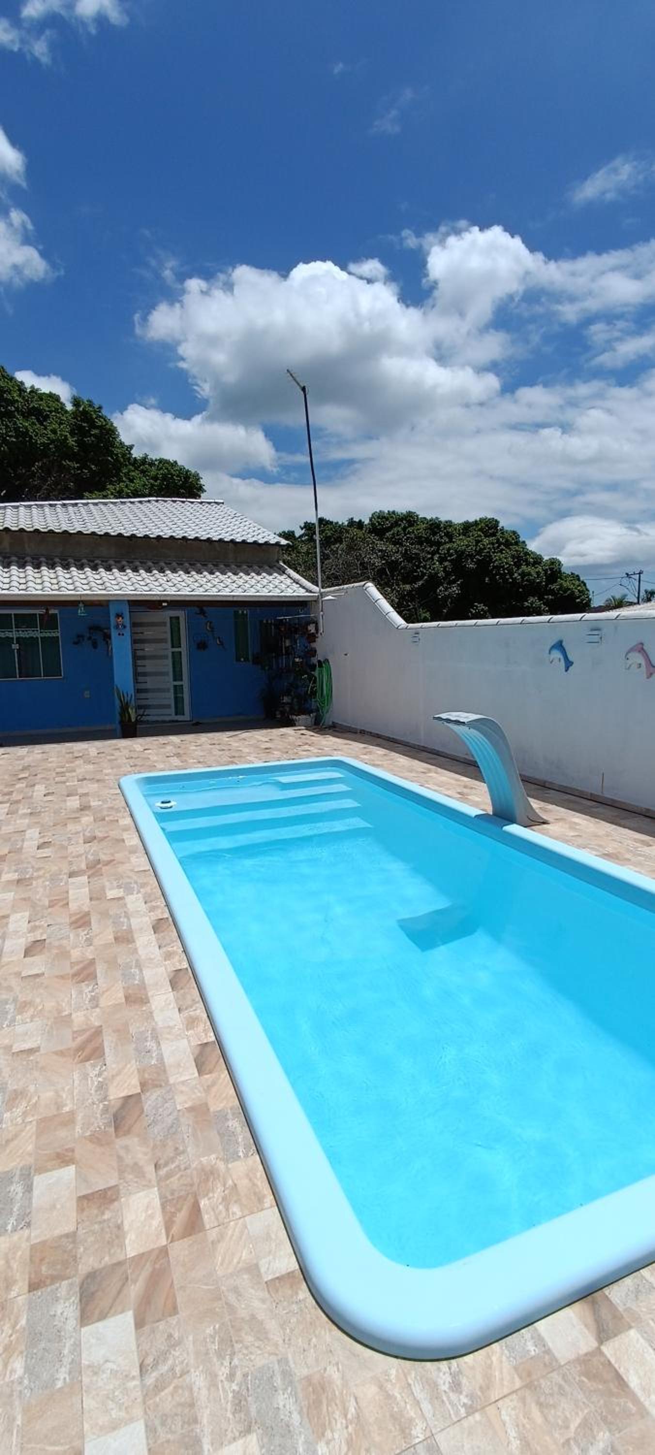 Casa em Unamar com piscina privativa