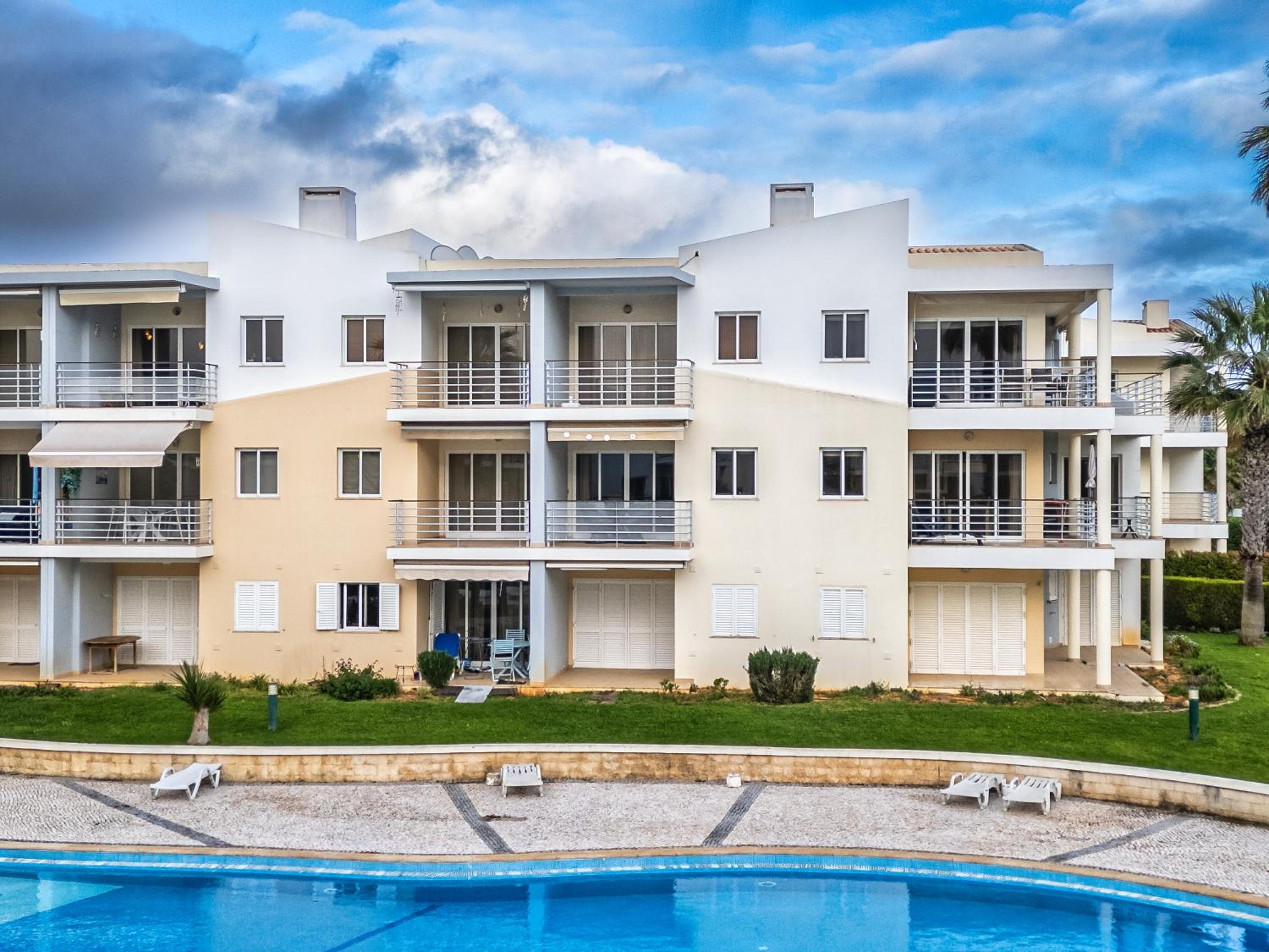 Close to beach Alvor 1 bedroom apartment Villa da Praia AT08 view 5