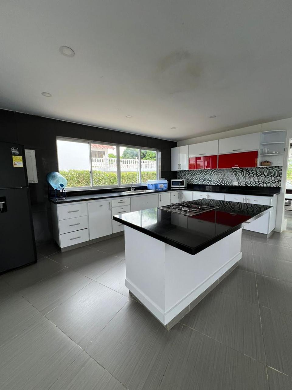 Espectacular casa quinta con piscina privada