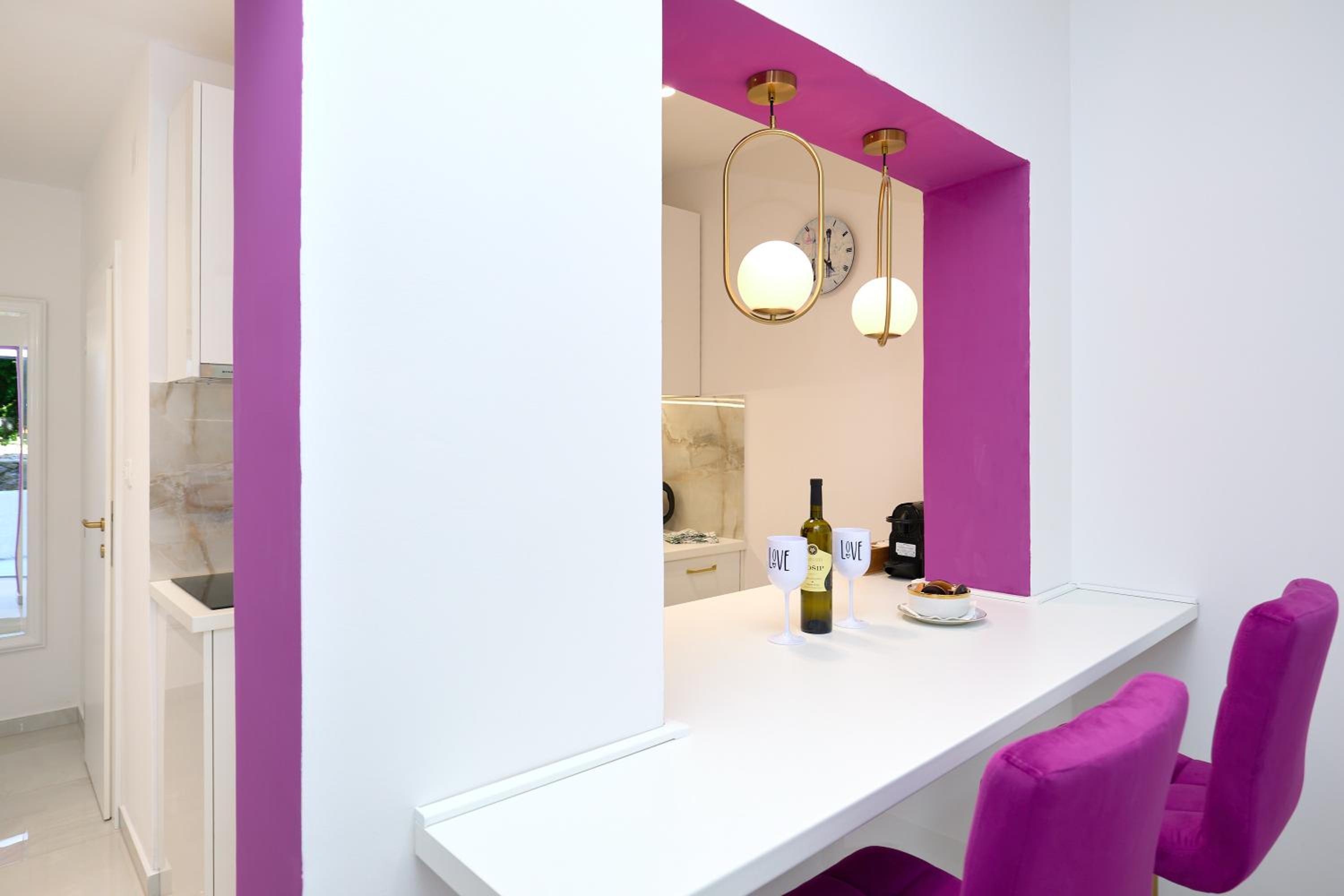 GOLDEN ROSE - walking distance 1 km from old town