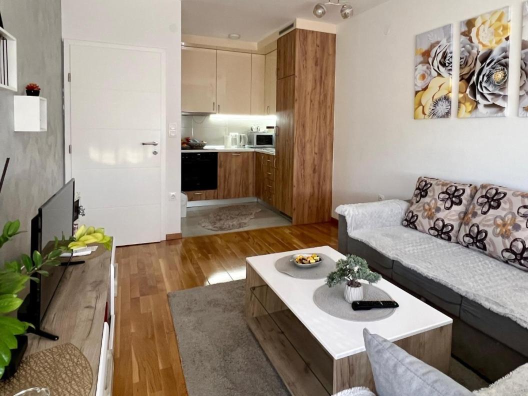 STENI Apartman
