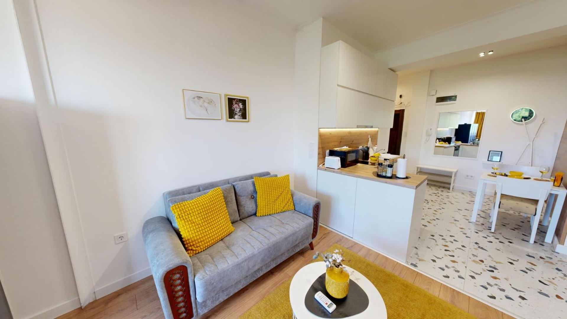 Modern City Stay apartment 4 min walk from Alexander Nevski