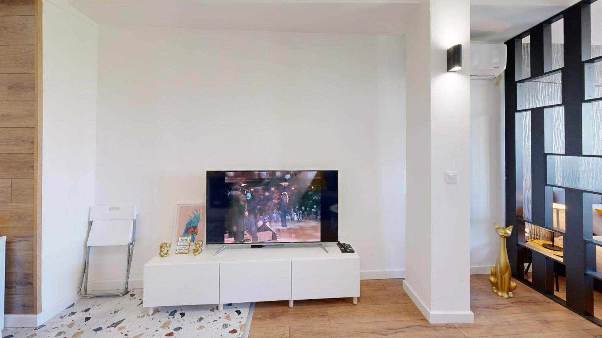 Modern City Stay apartment 4 min walk from Alexander Nevski