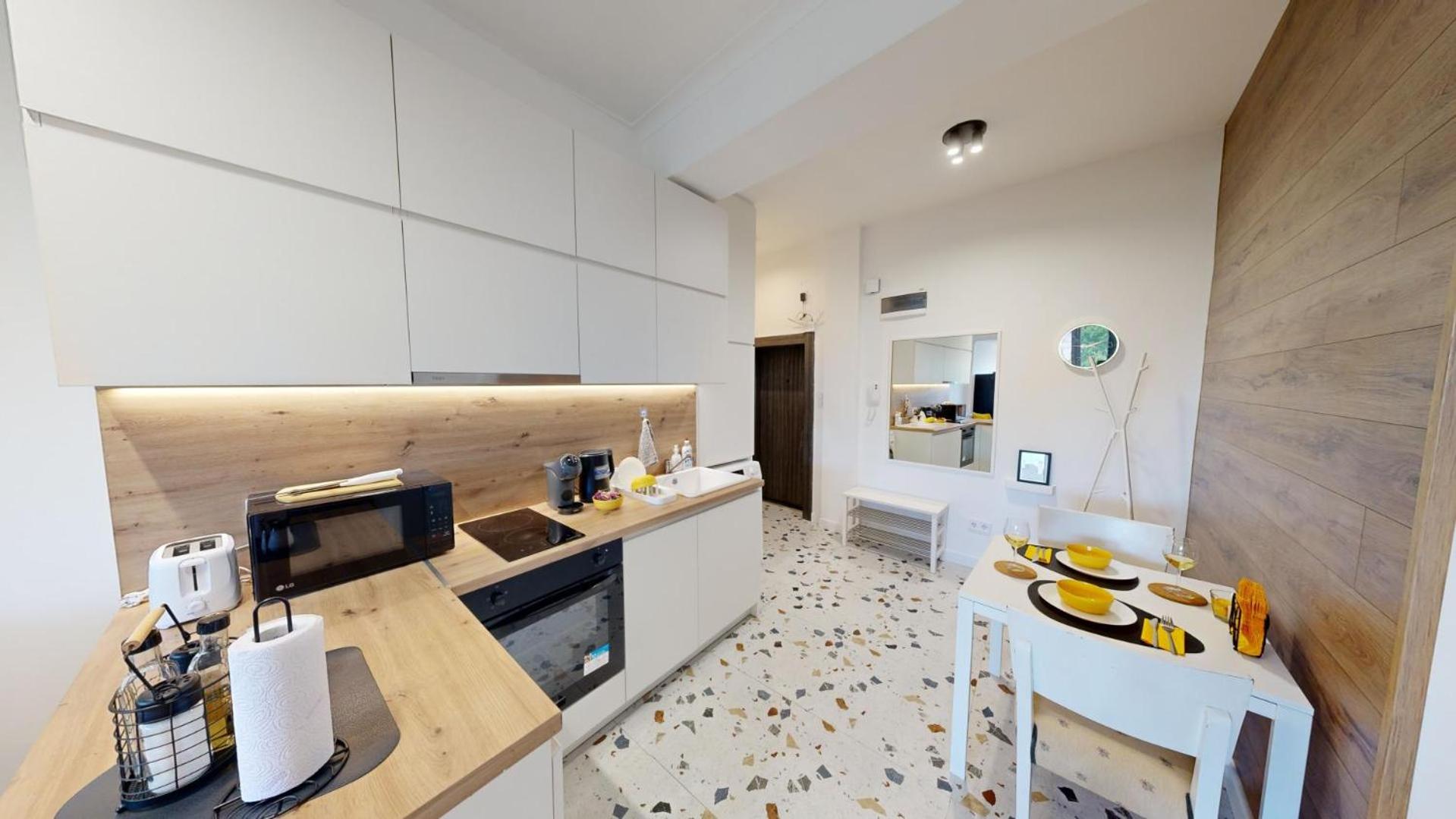 Modern City Stay apartment 4 min walk from Alexander Nevski
