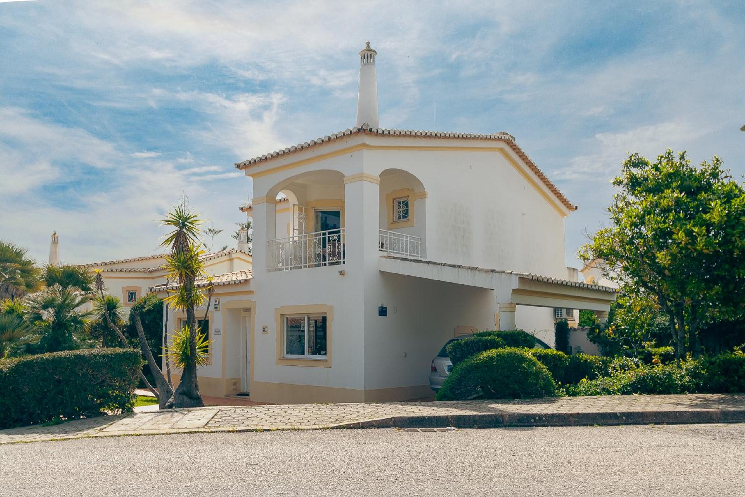 Oasis Parque, Alvor. (AT04) Beautiful 2 Bed Villa with Pool