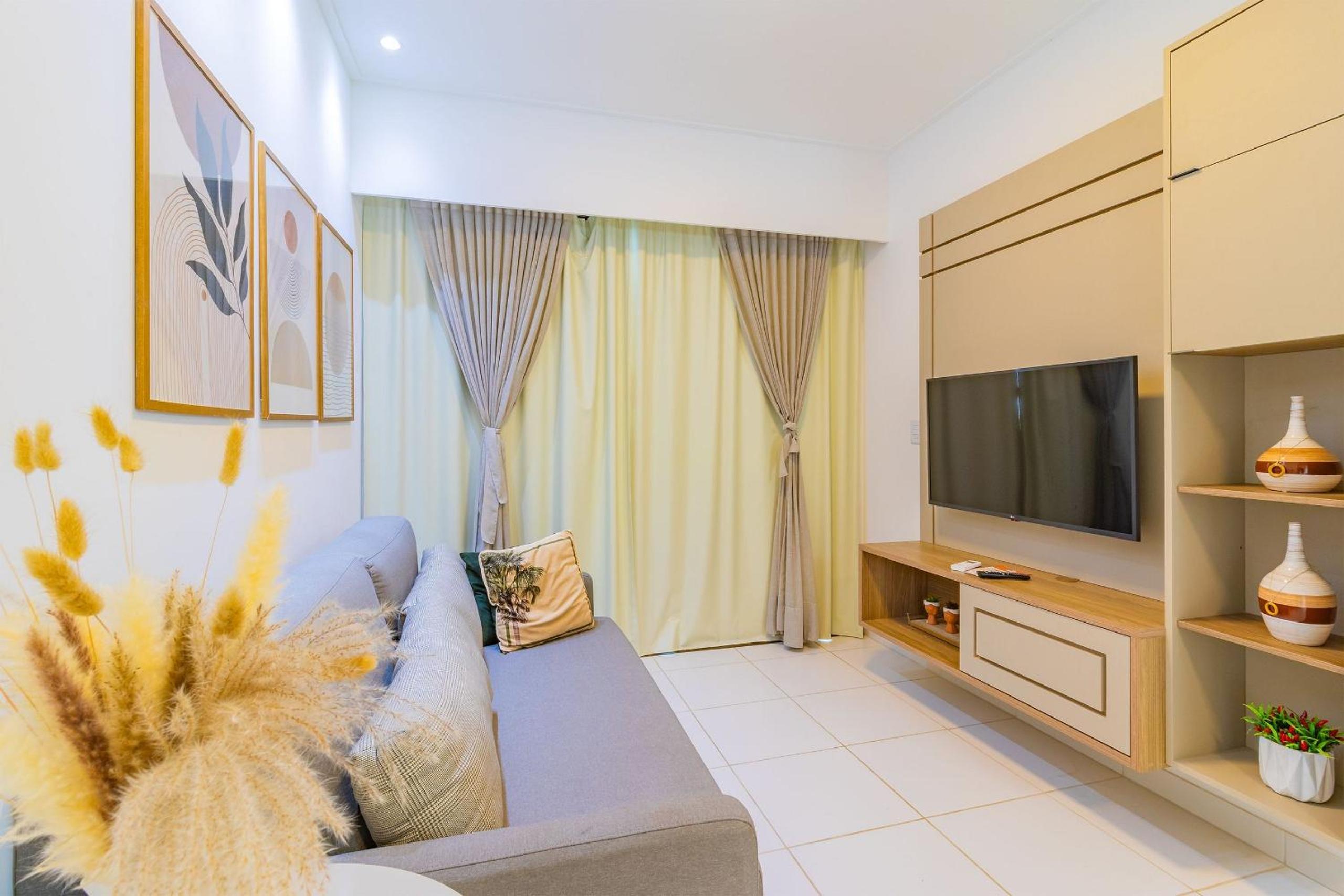 Mana Beach #D322 - Two Bedrooms by Carpediem