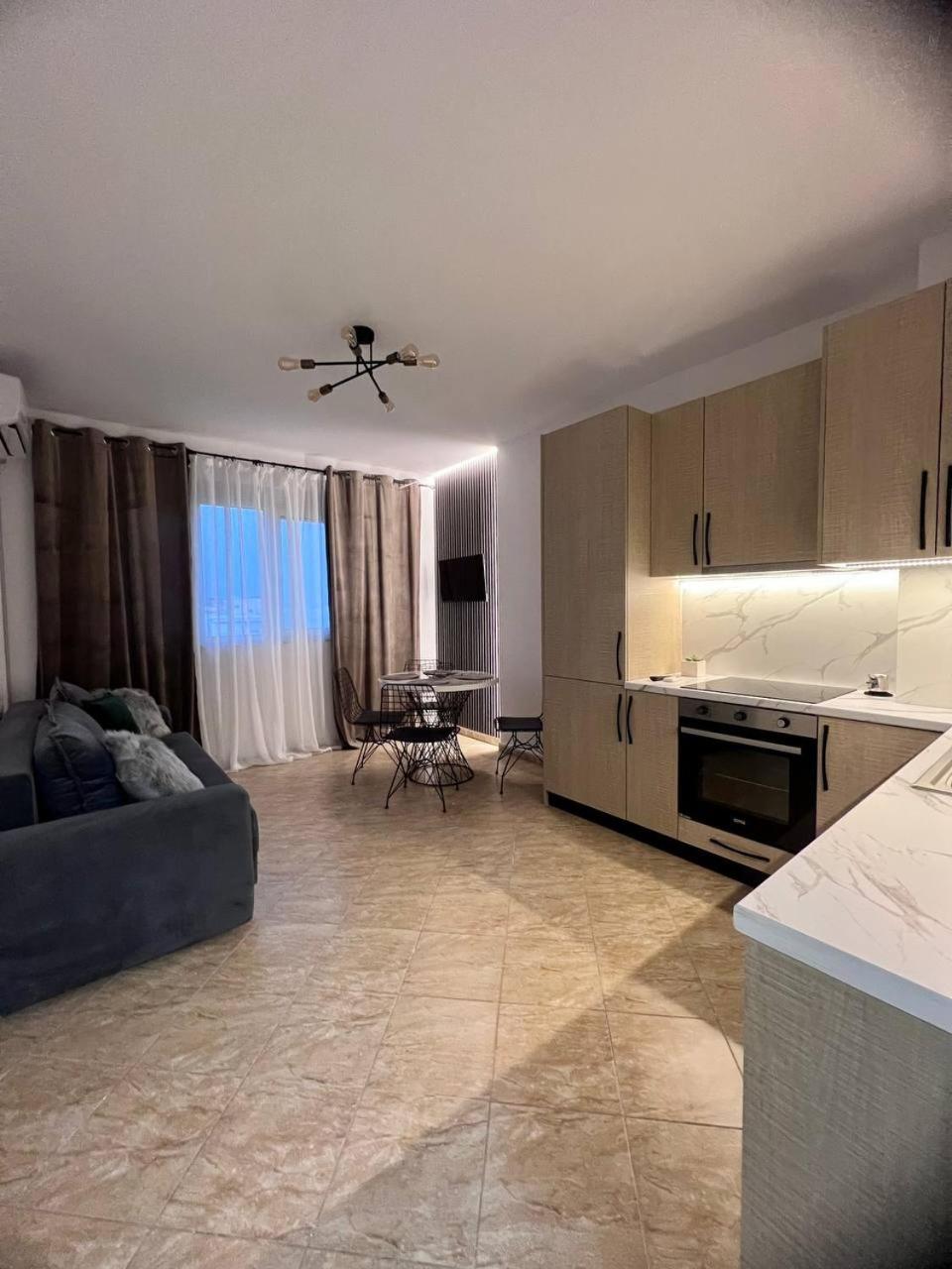 Apartments Honey