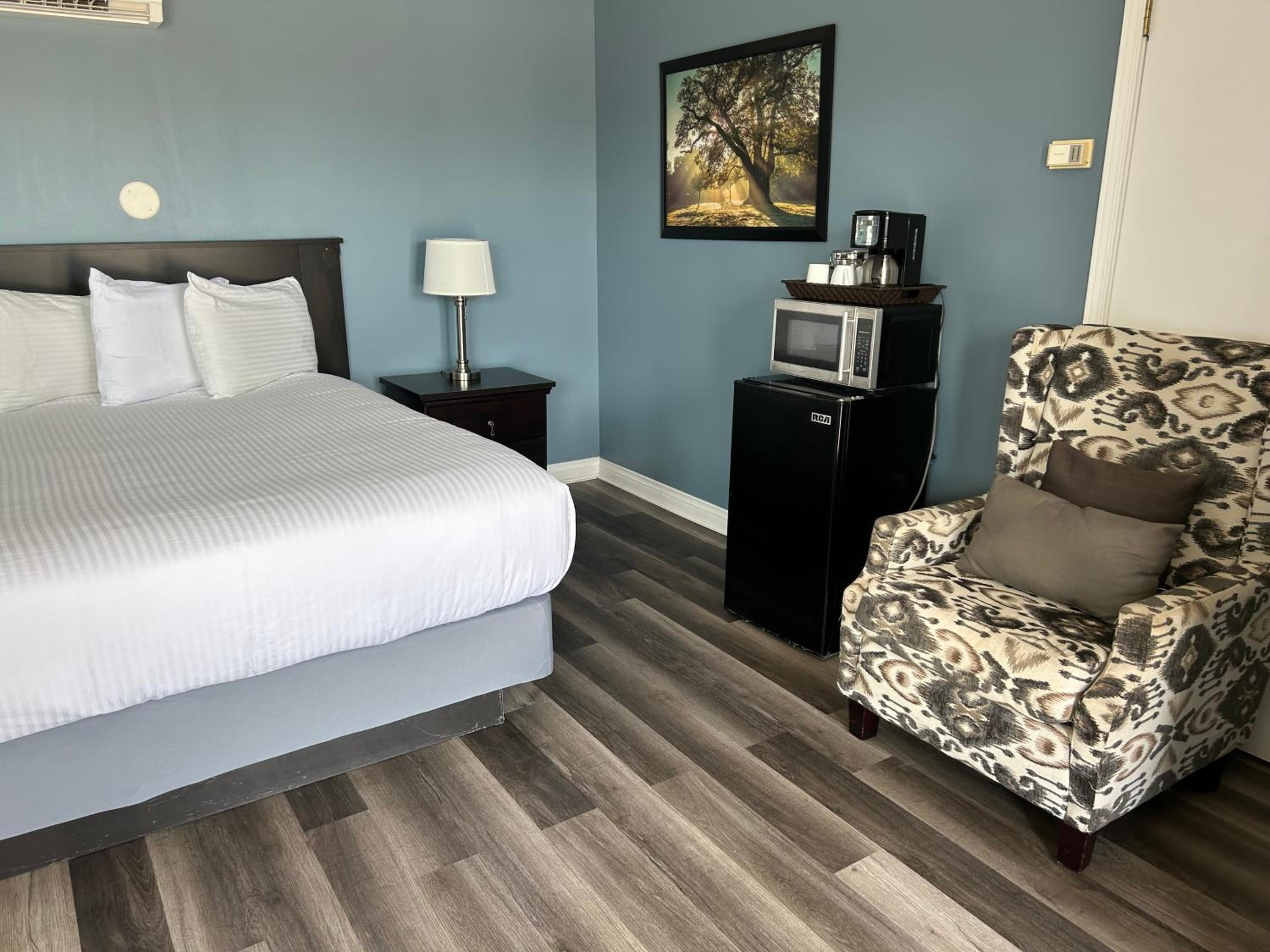 Middleton Motel & Suites view 5